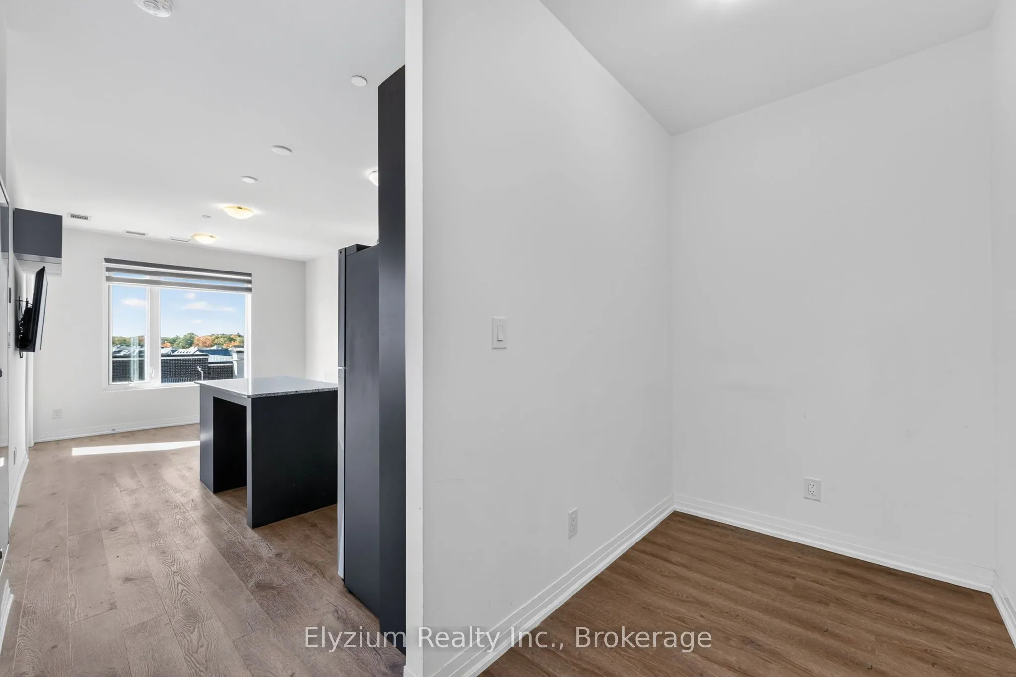 3285 Carding Mill Trail #404
