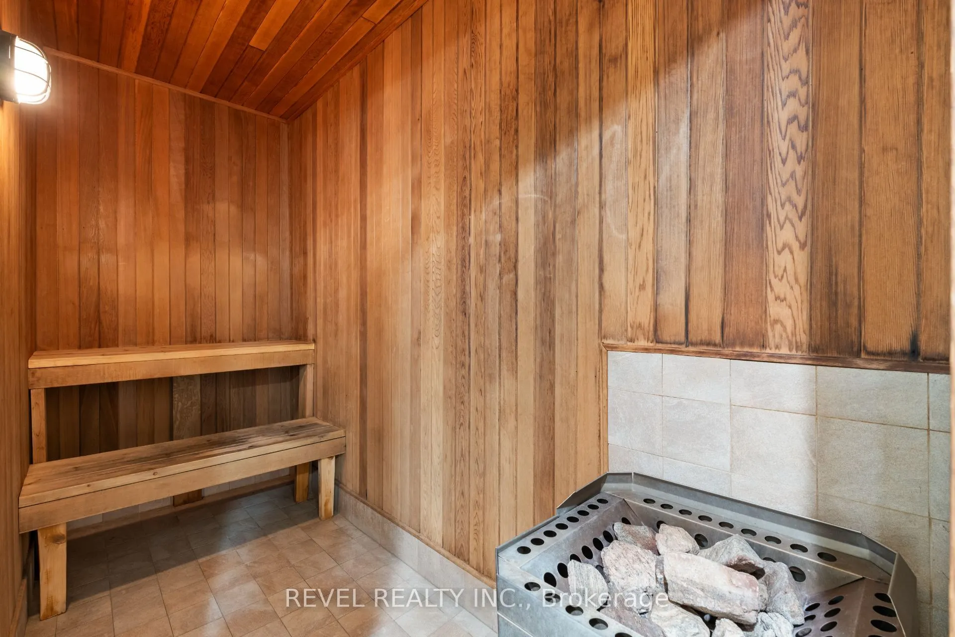 1055 Southdown Road #511