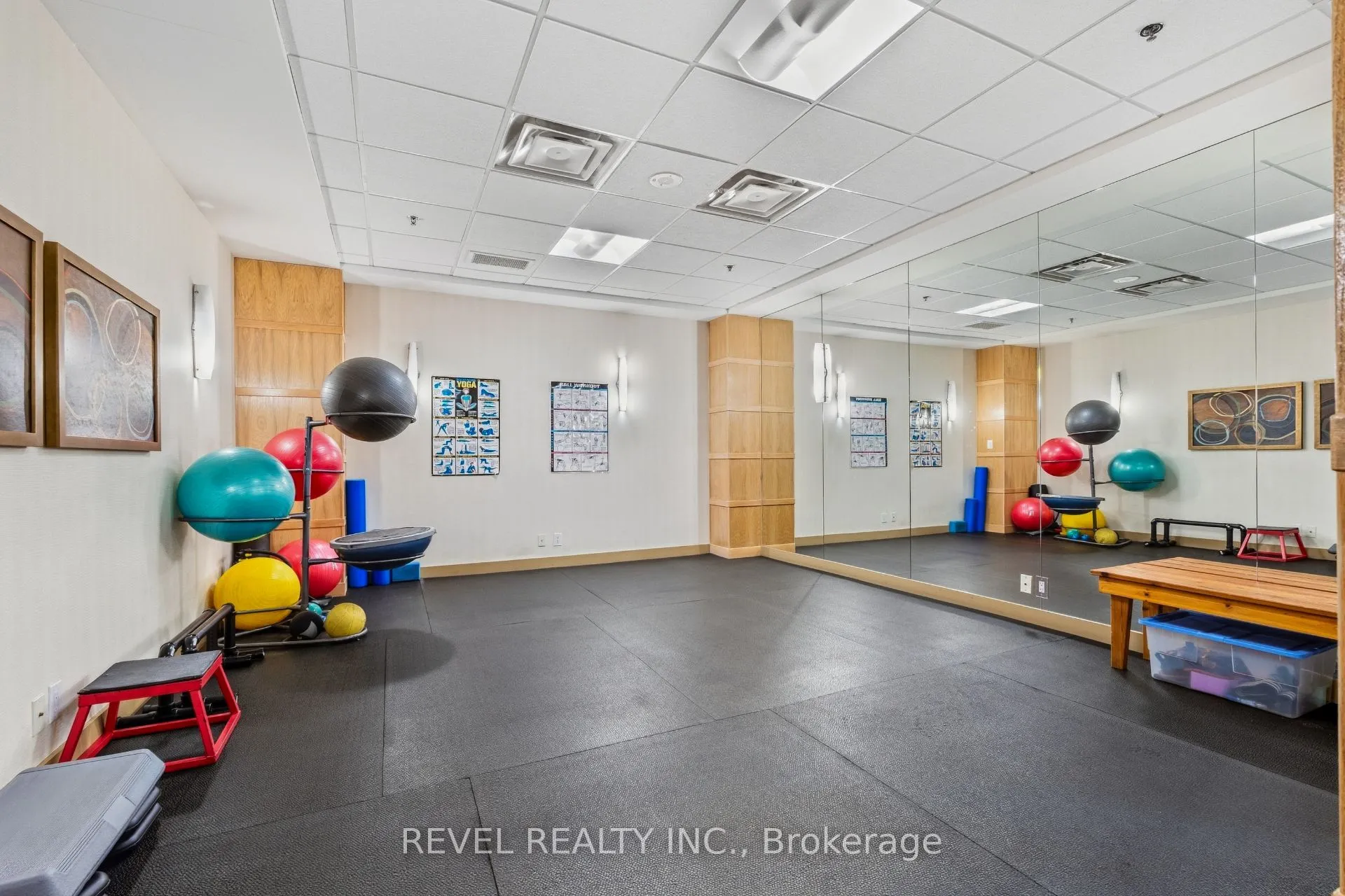 1055 Southdown Road #511