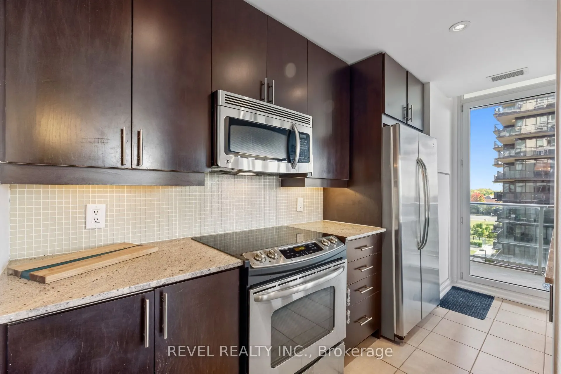 1055 Southdown Road #511