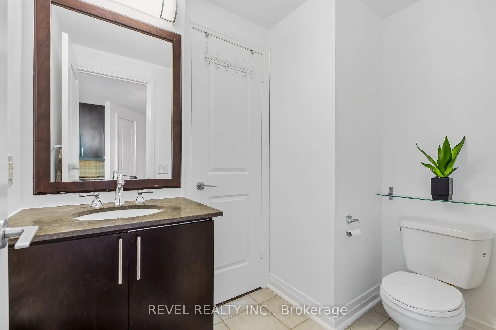 1055 Southdown Road #511