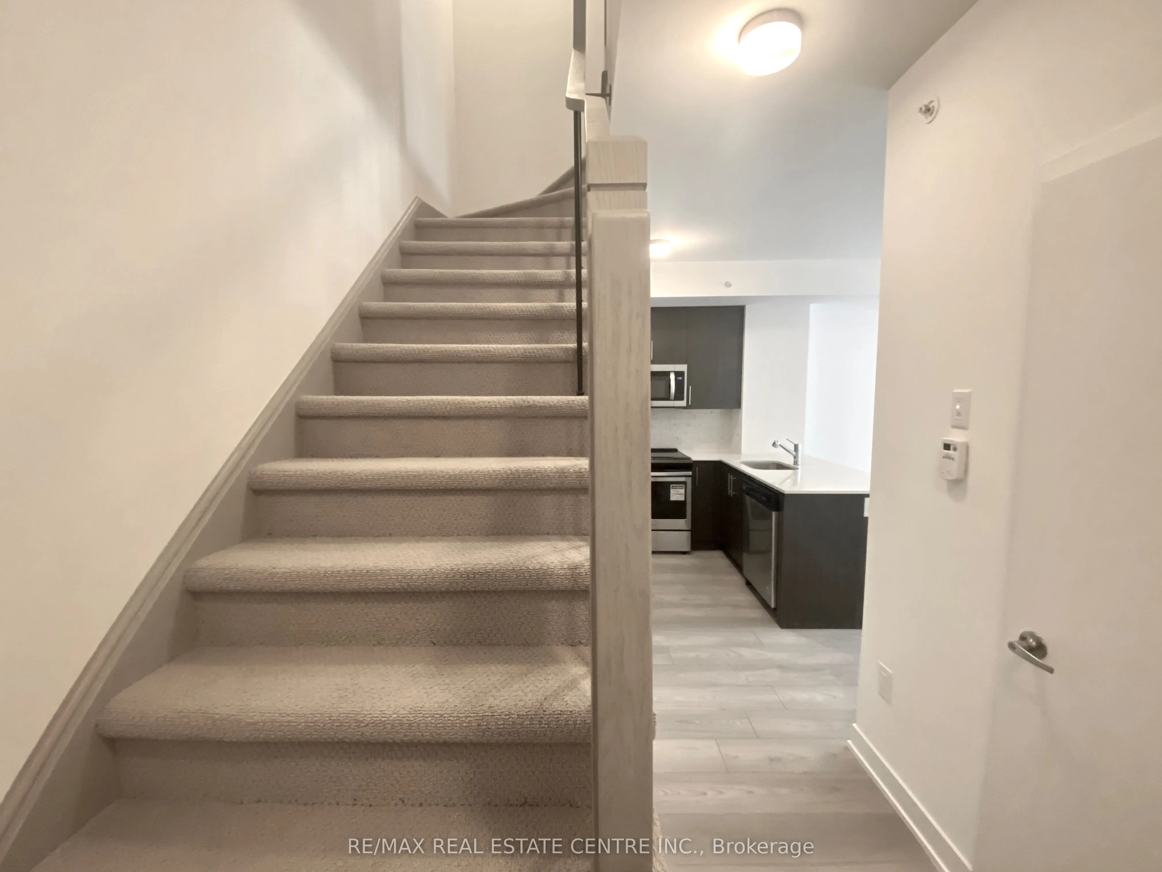 3483 Widdicombe Way #5