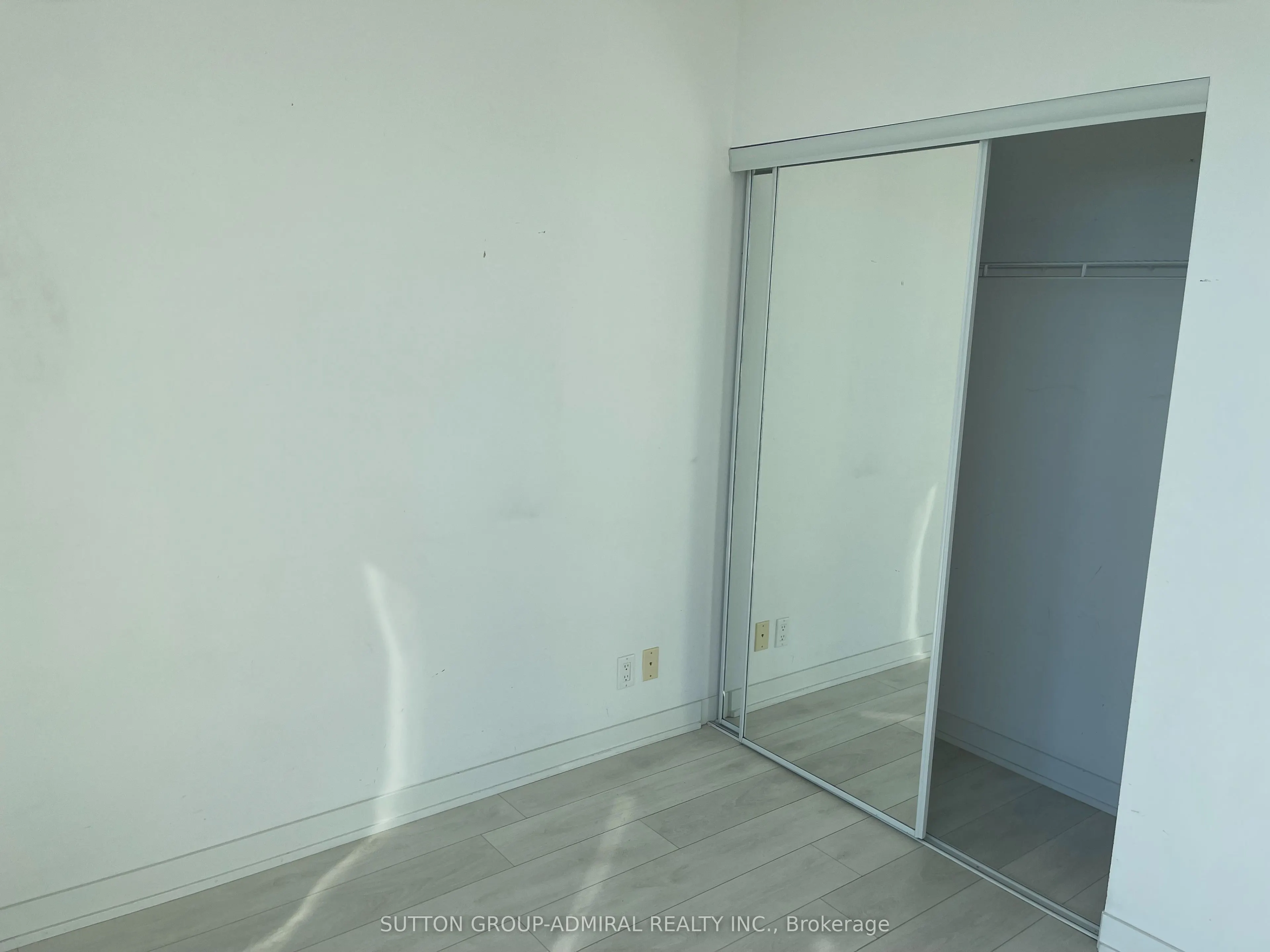 2212 Lake Shore Boulevard W #1801