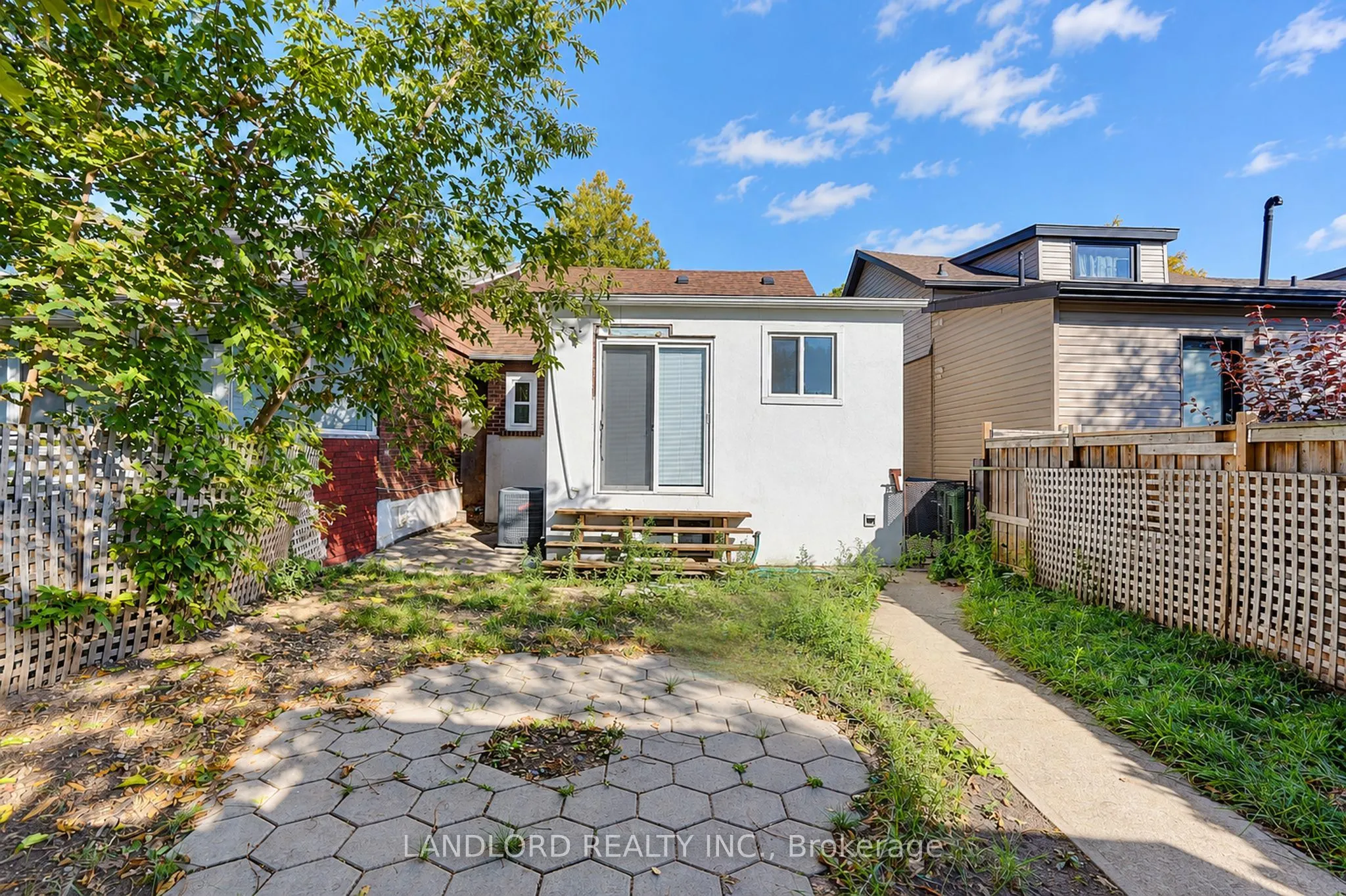 45 Craydon Avenue #Main Fl