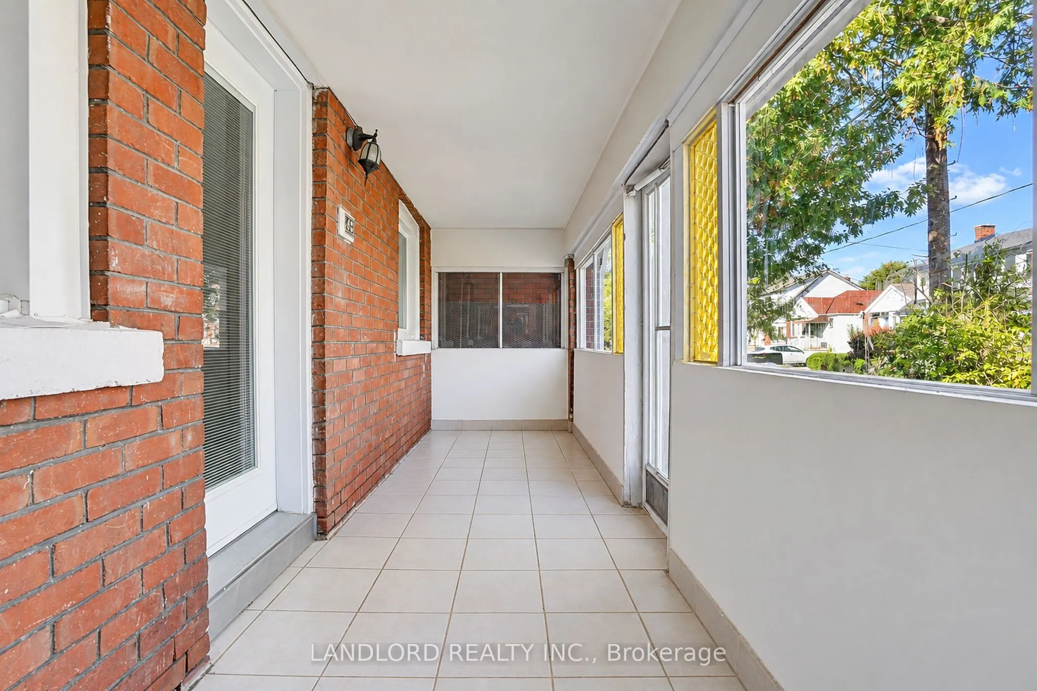 45 Craydon Avenue #Main Fl