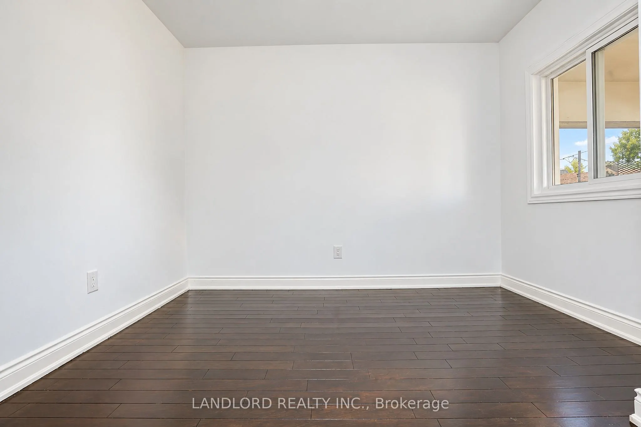 45 Craydon Avenue #Main Fl
