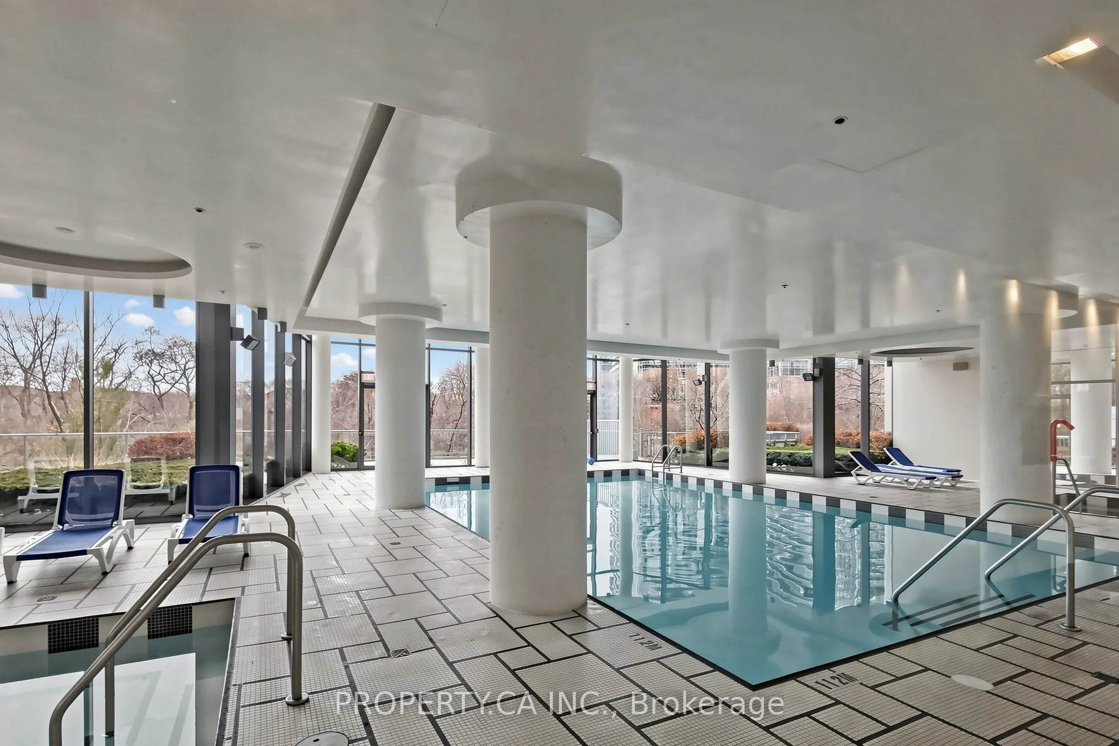 88 Park Lawn Road #1712