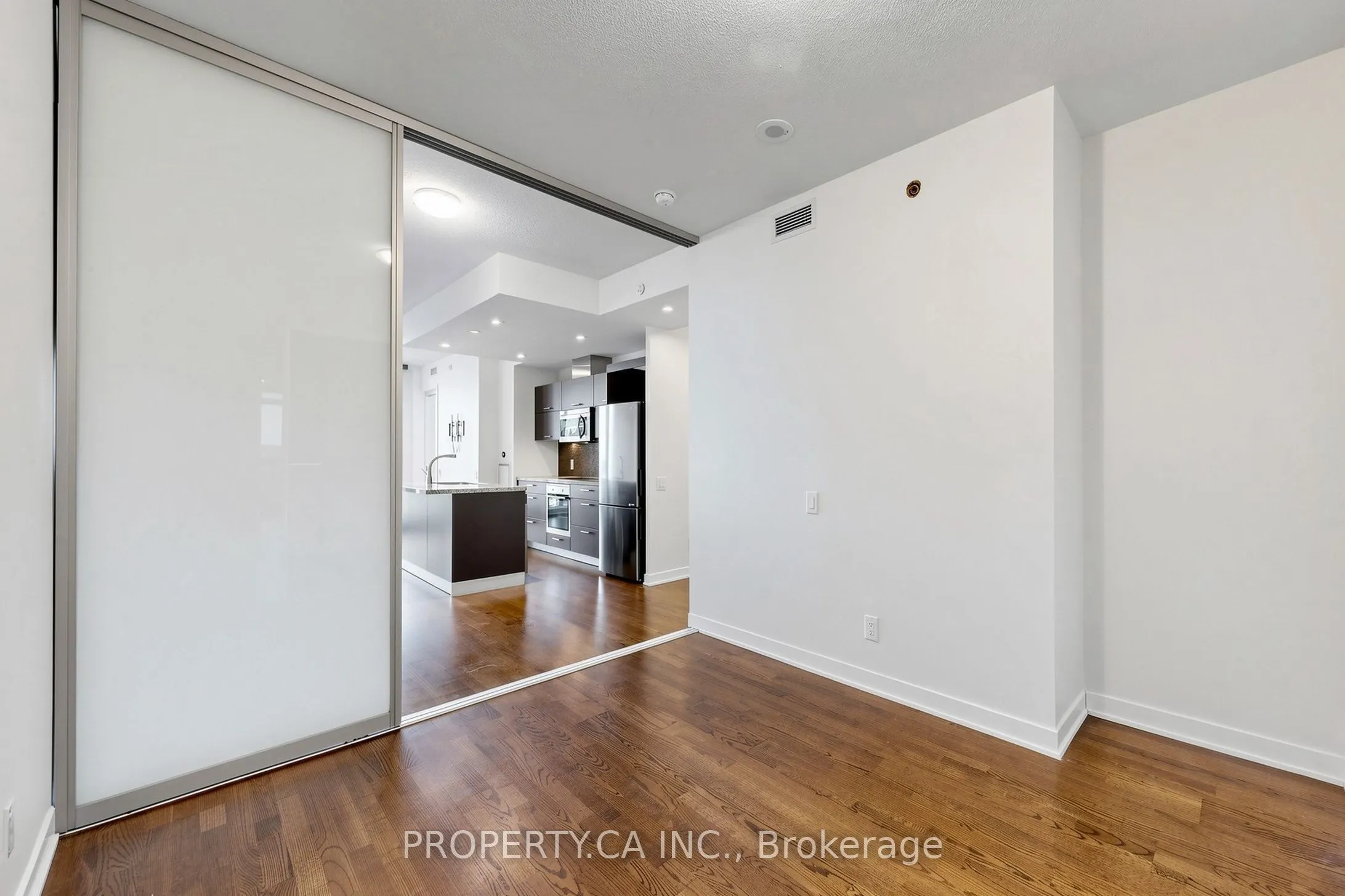 88 Park Lawn Road #1712