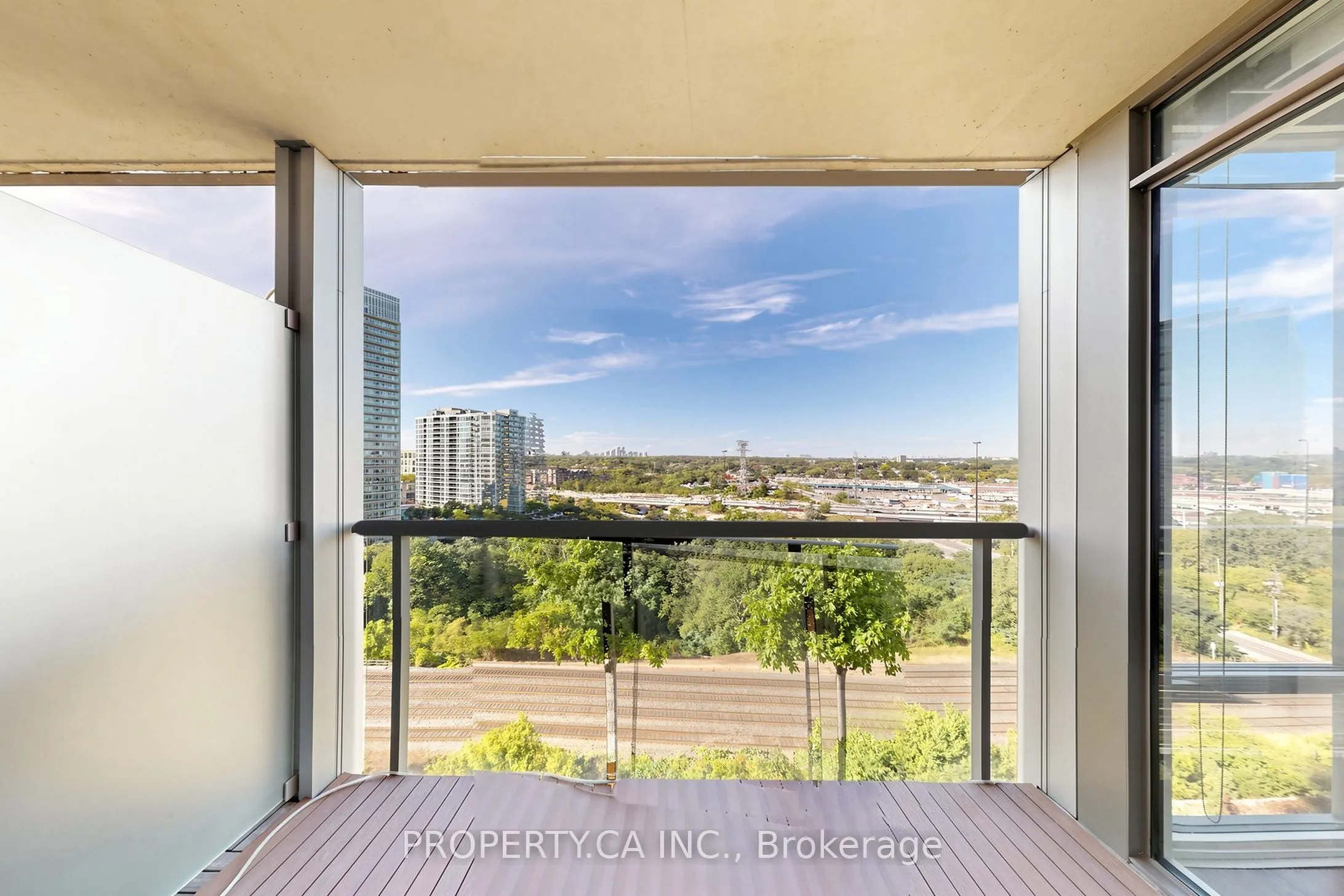88 Park Lawn Road #1712