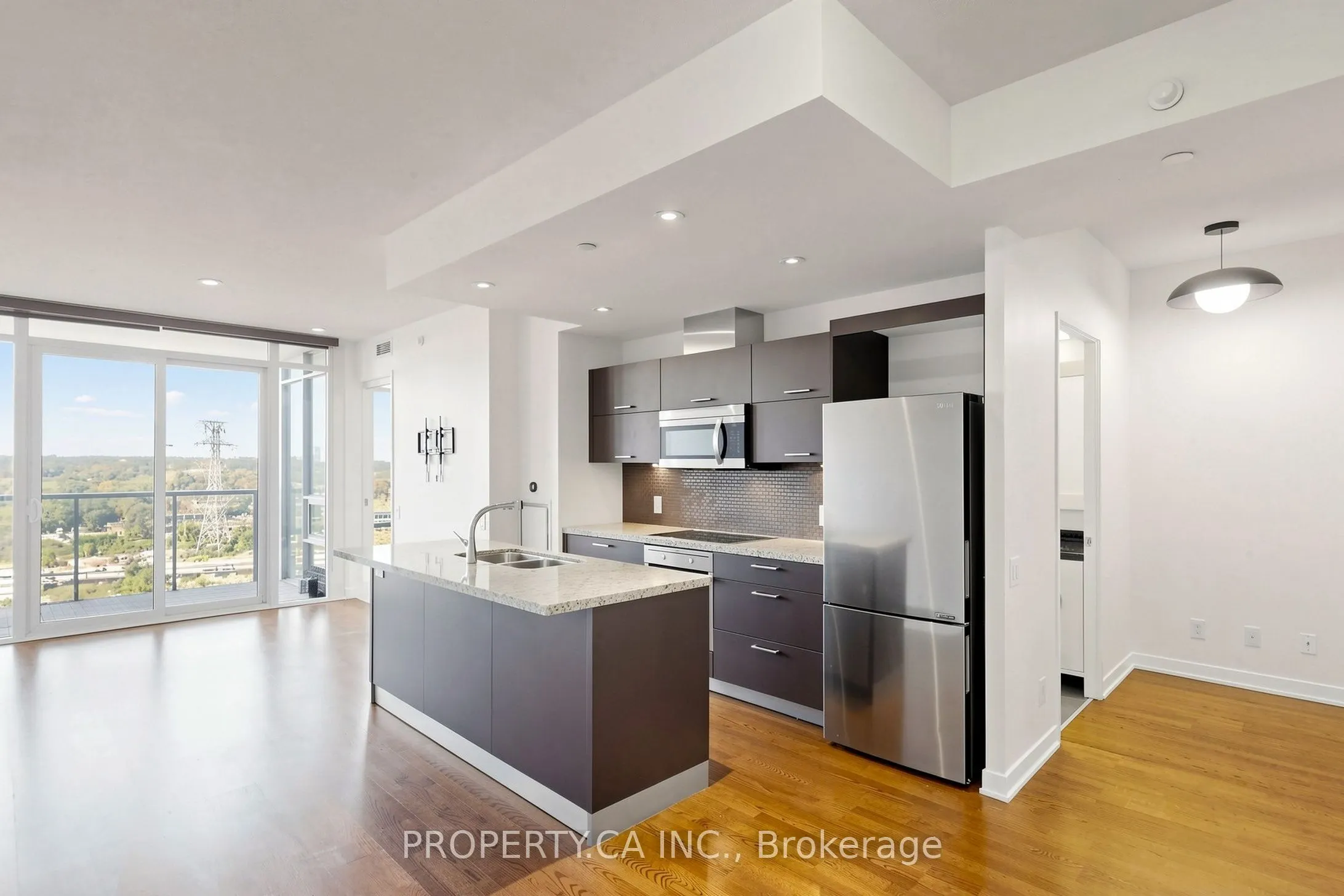 88 Park Lawn Road #1712