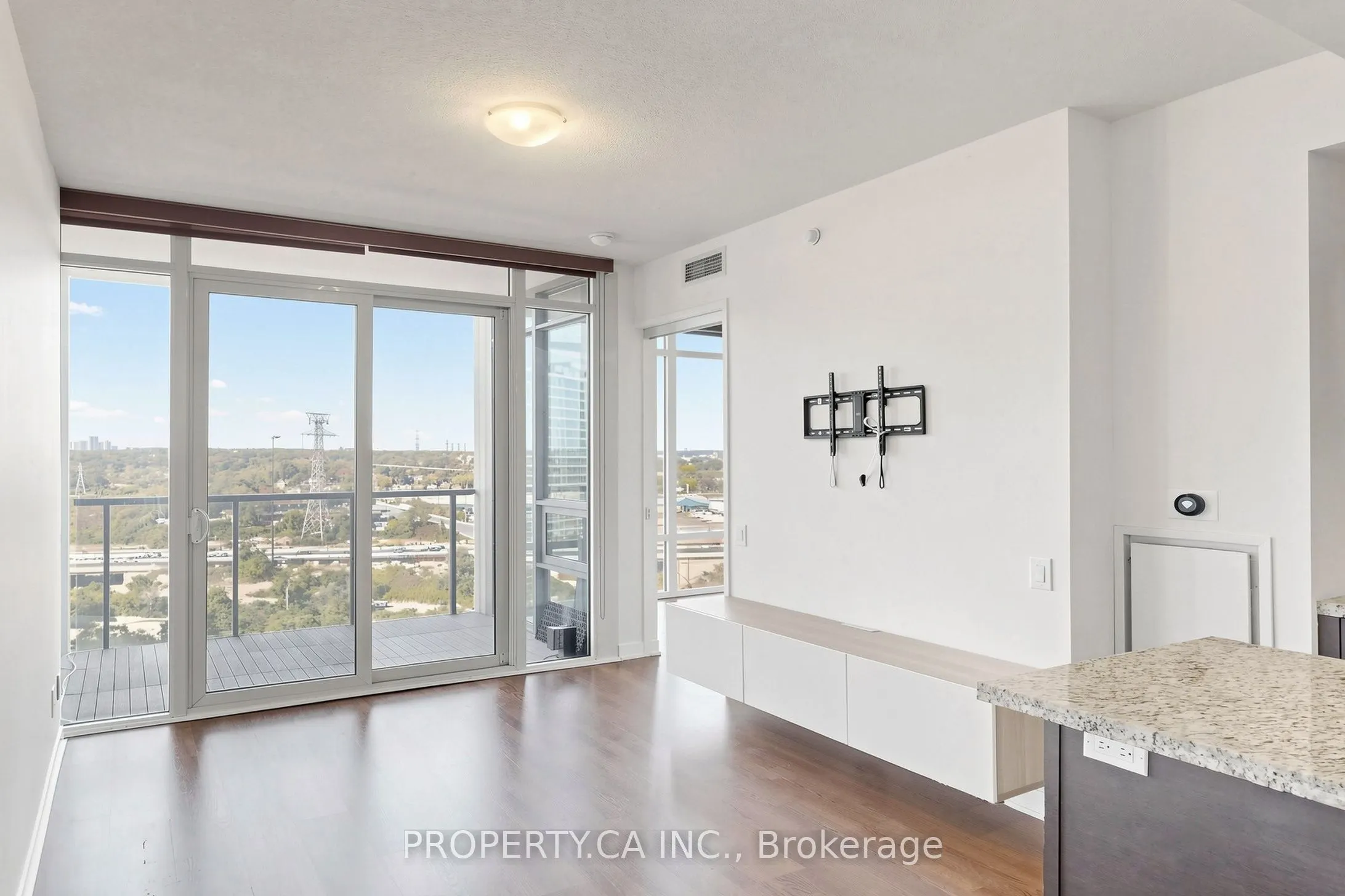 88 Park Lawn Road #1712