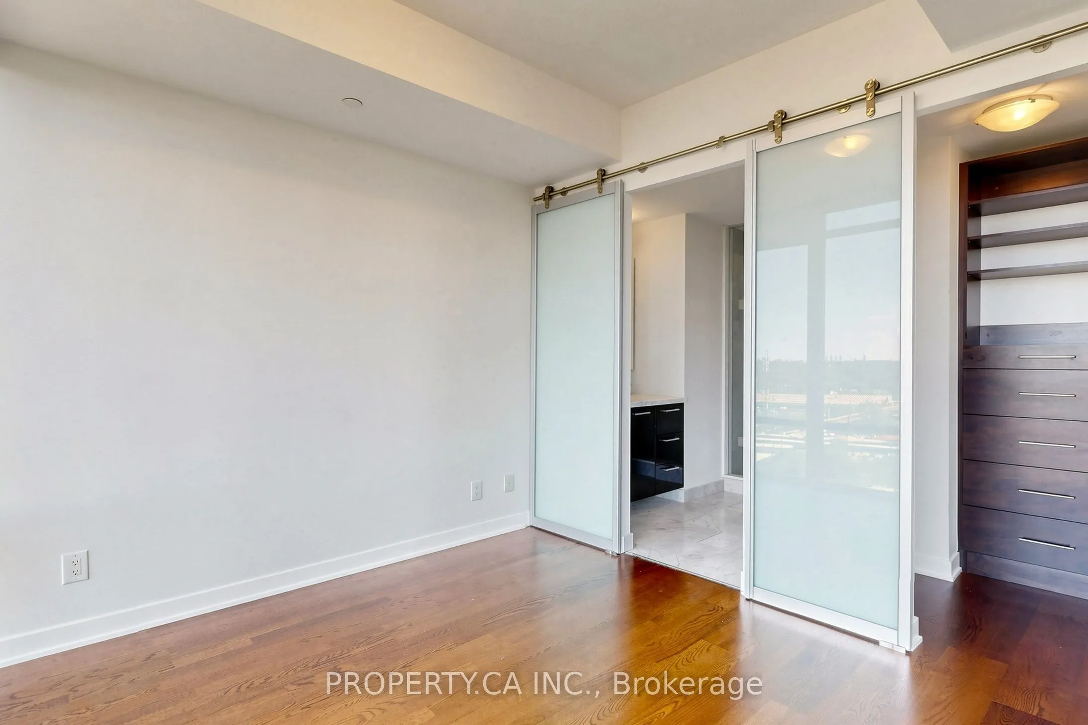 88 Park Lawn Road #1712