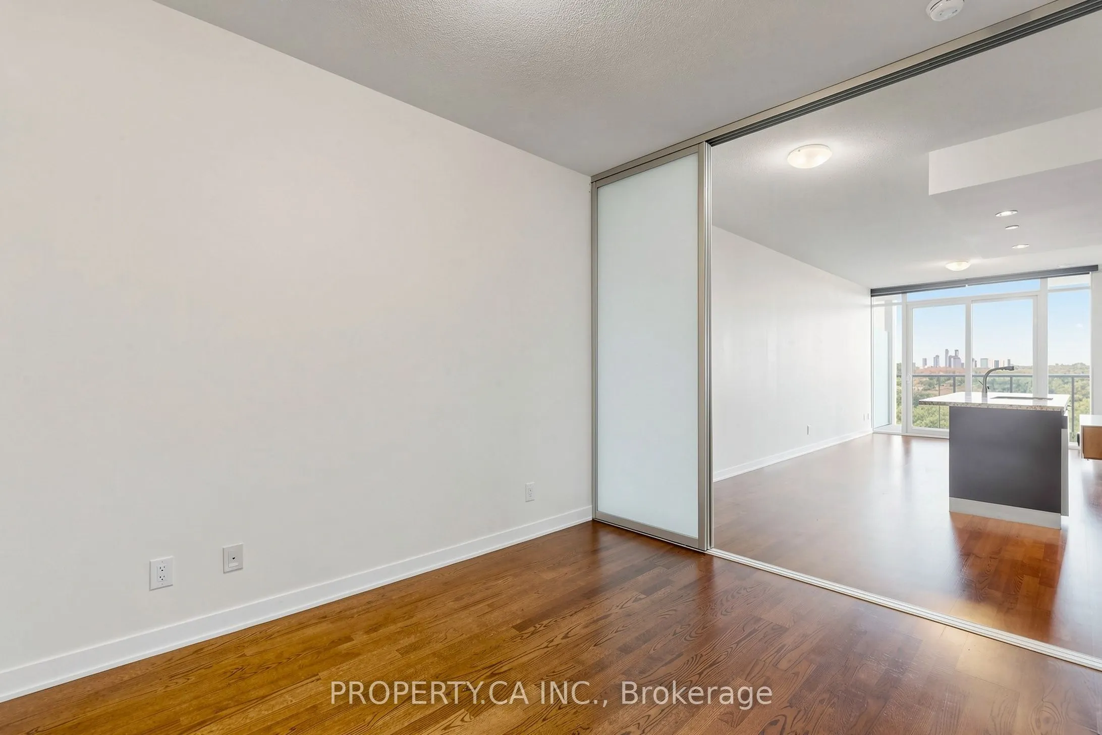 88 Park Lawn Road #1712