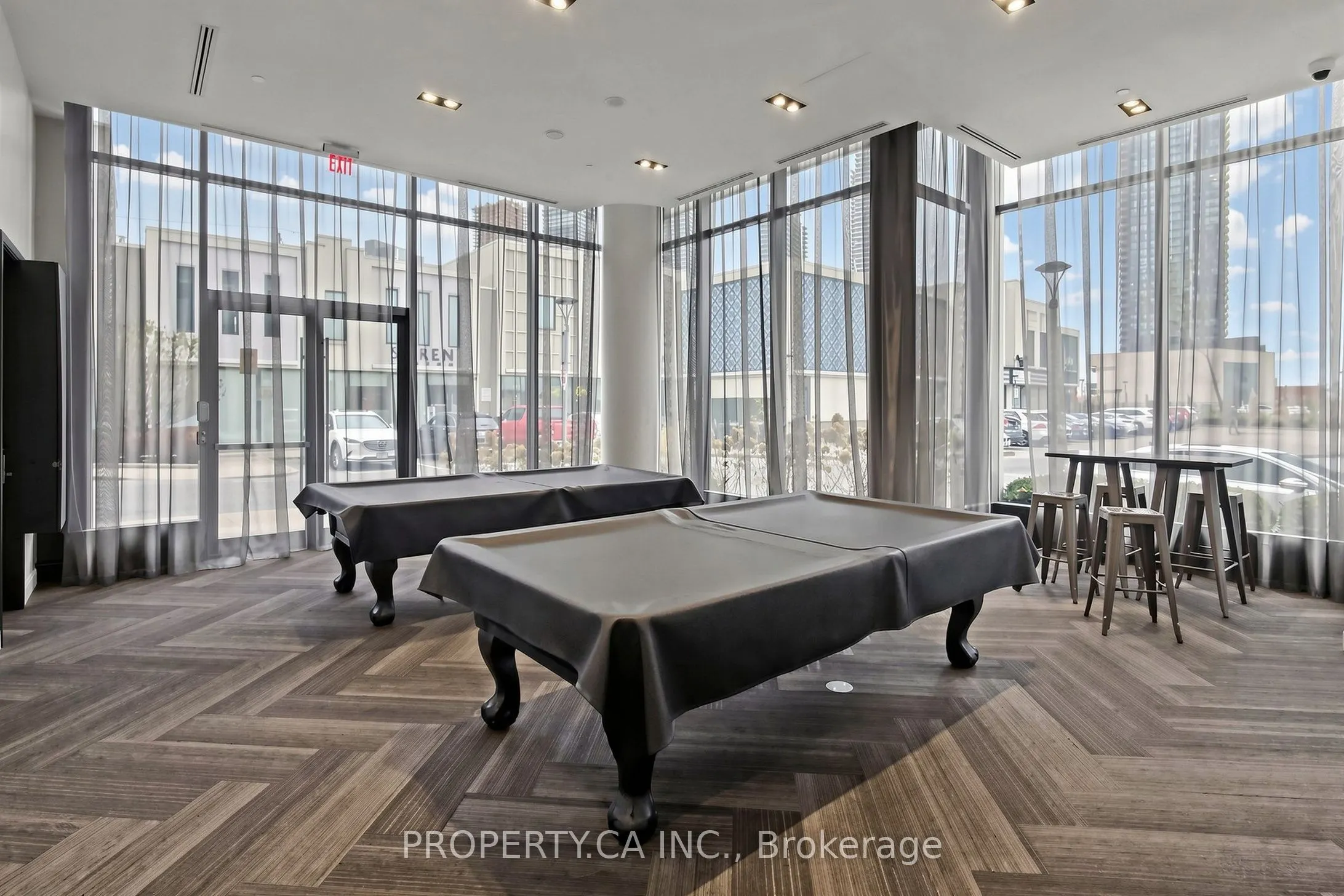 88 Park Lawn Road #1712