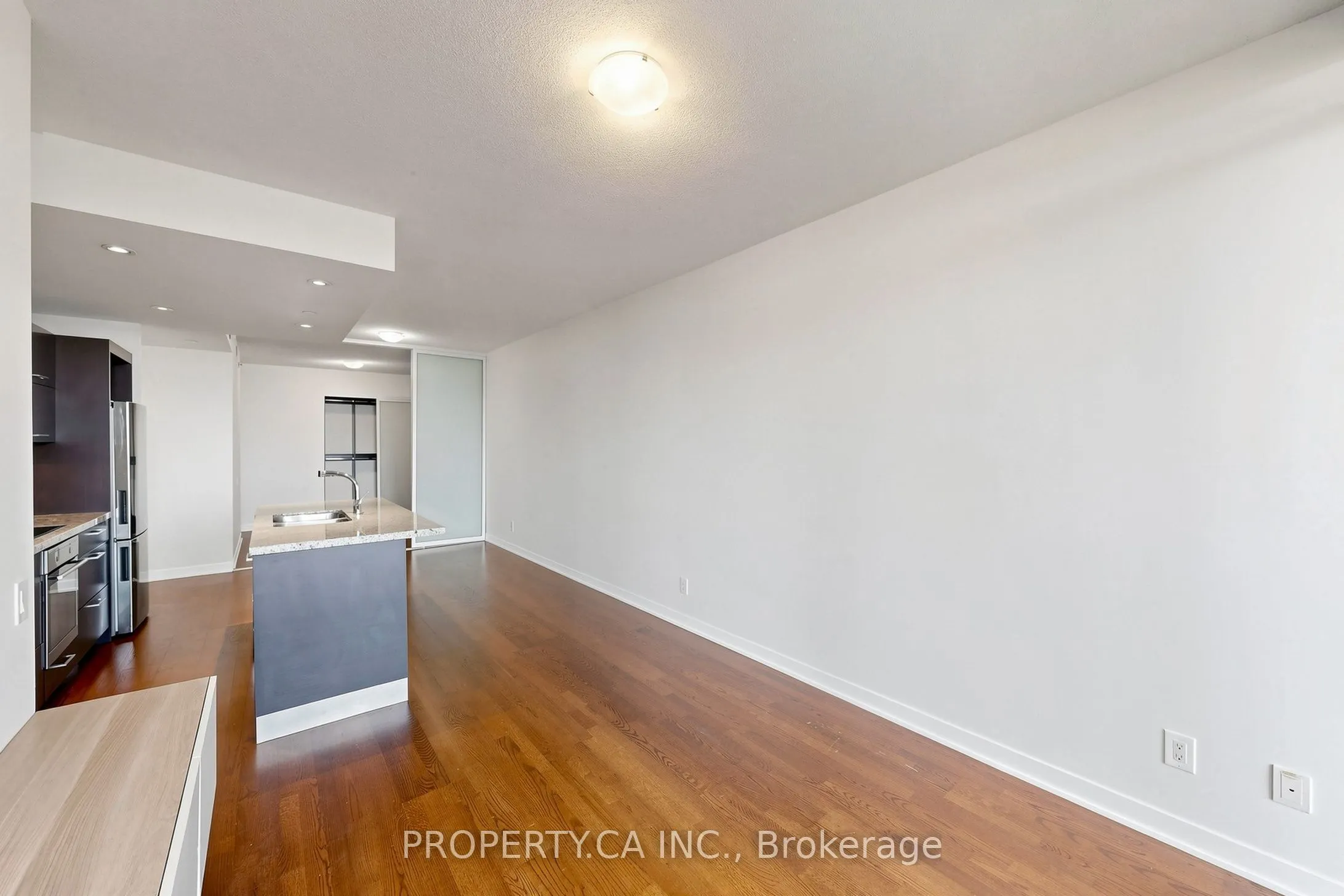 88 Park Lawn Road #1712
