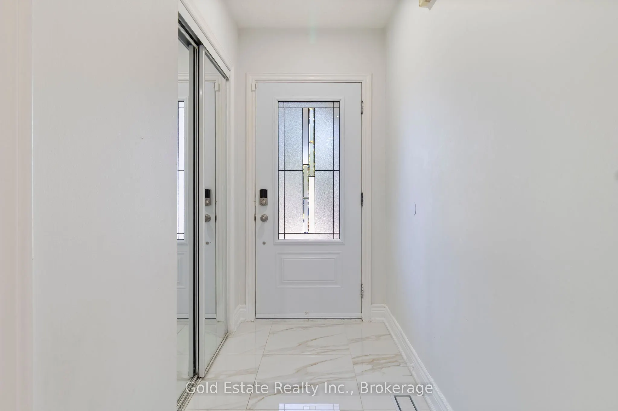 6653 Opera Glass Crescent