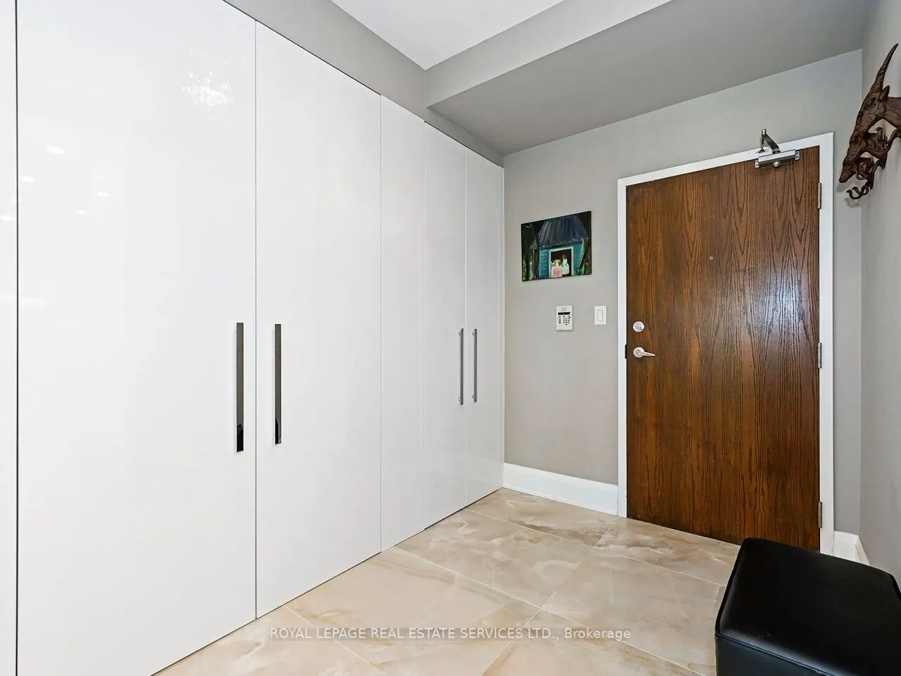 88 Palace Pier Court #PH201