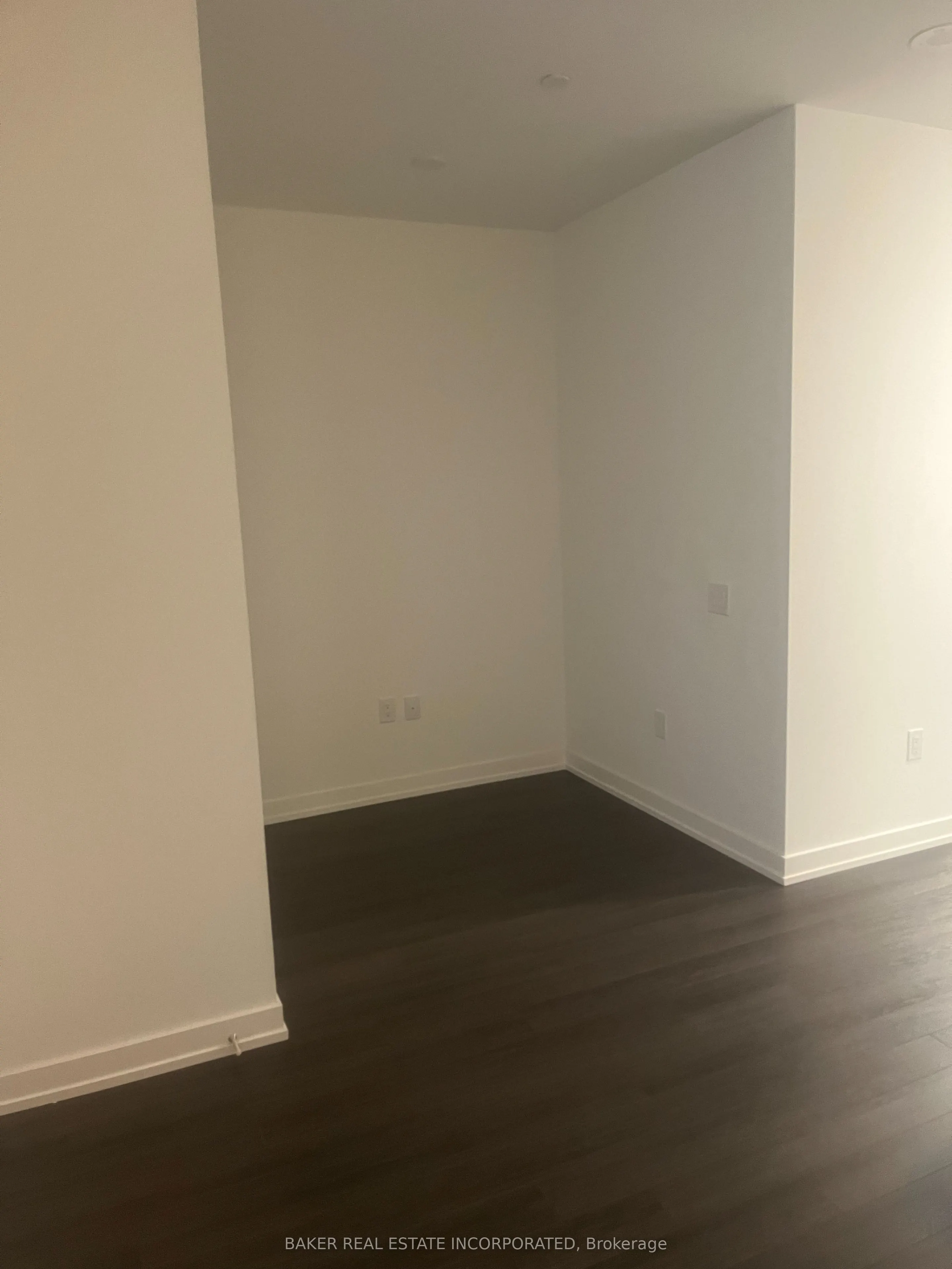4010 Eglinton Avenue W #411