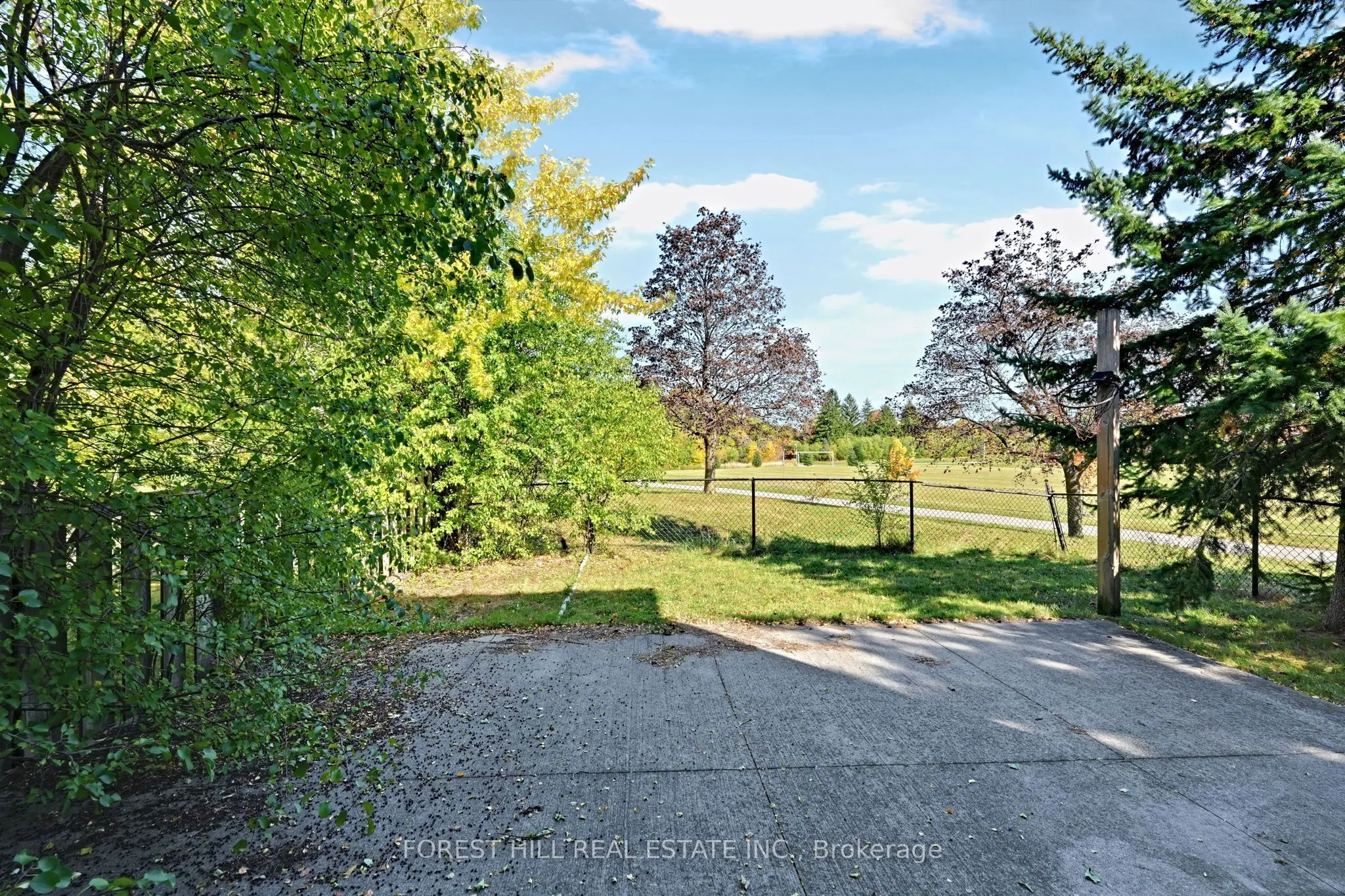 27 Saturn Drive