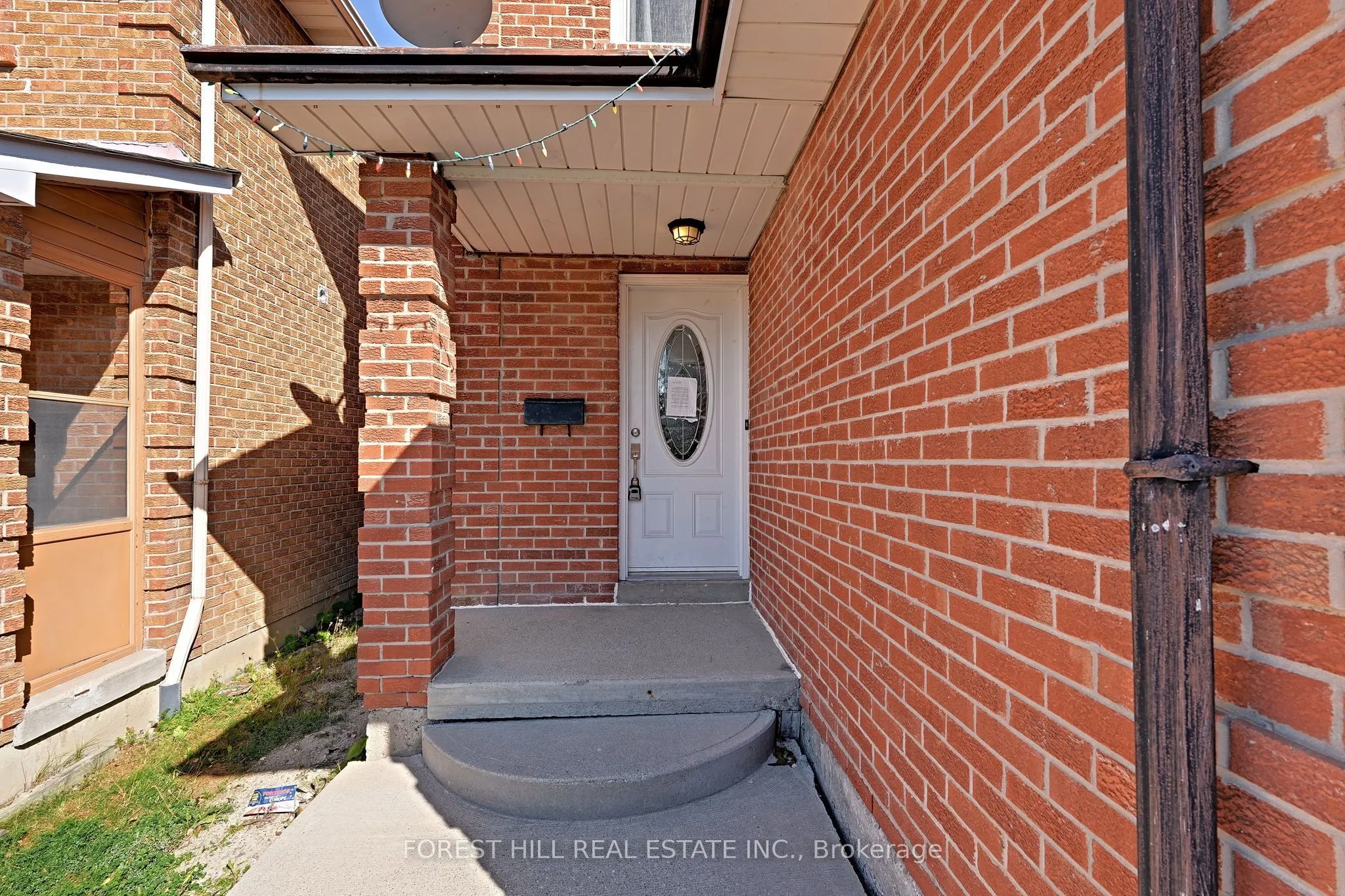 27 Saturn Drive
