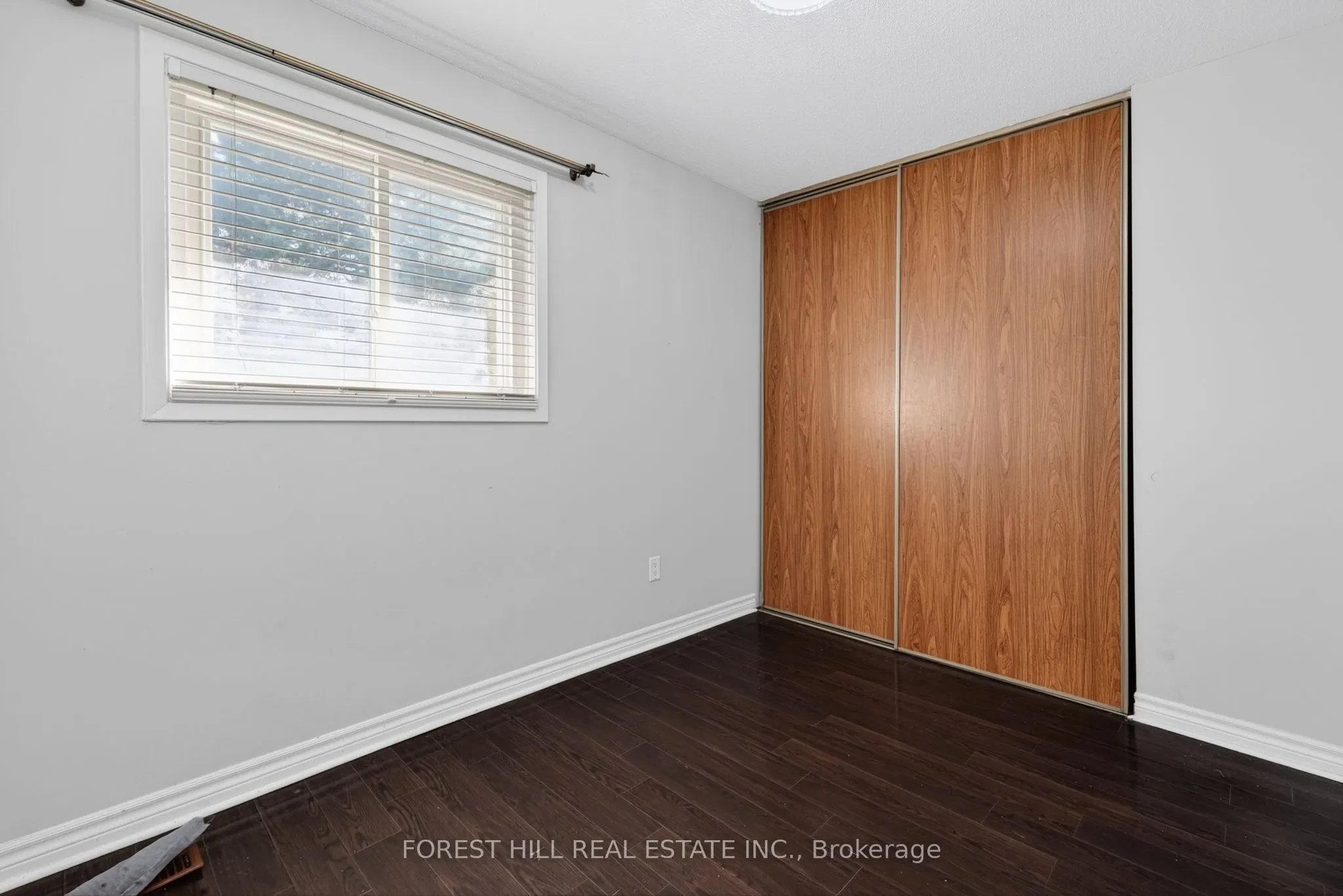 27 Saturn Drive