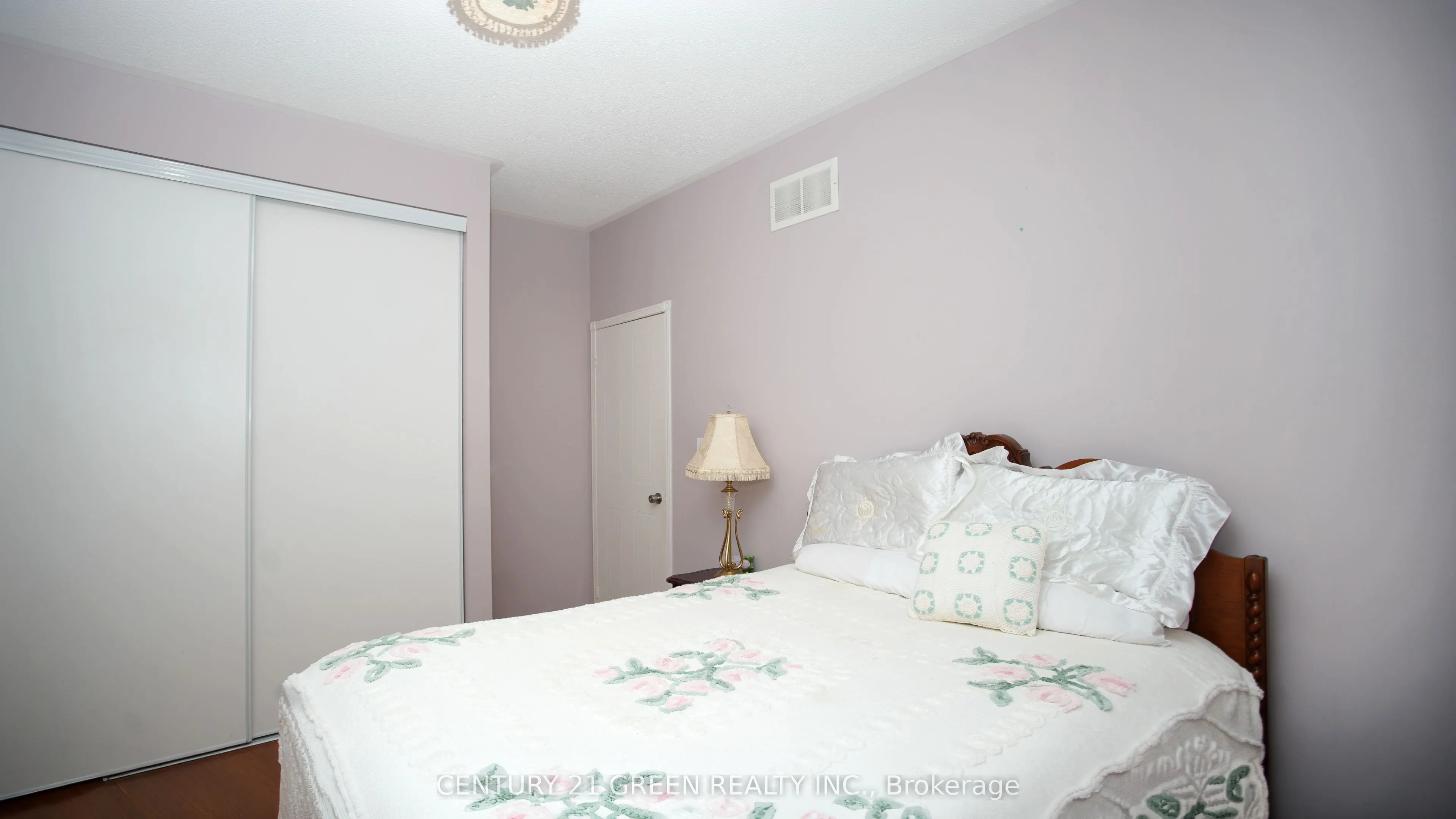 836 Avocado Crescent
