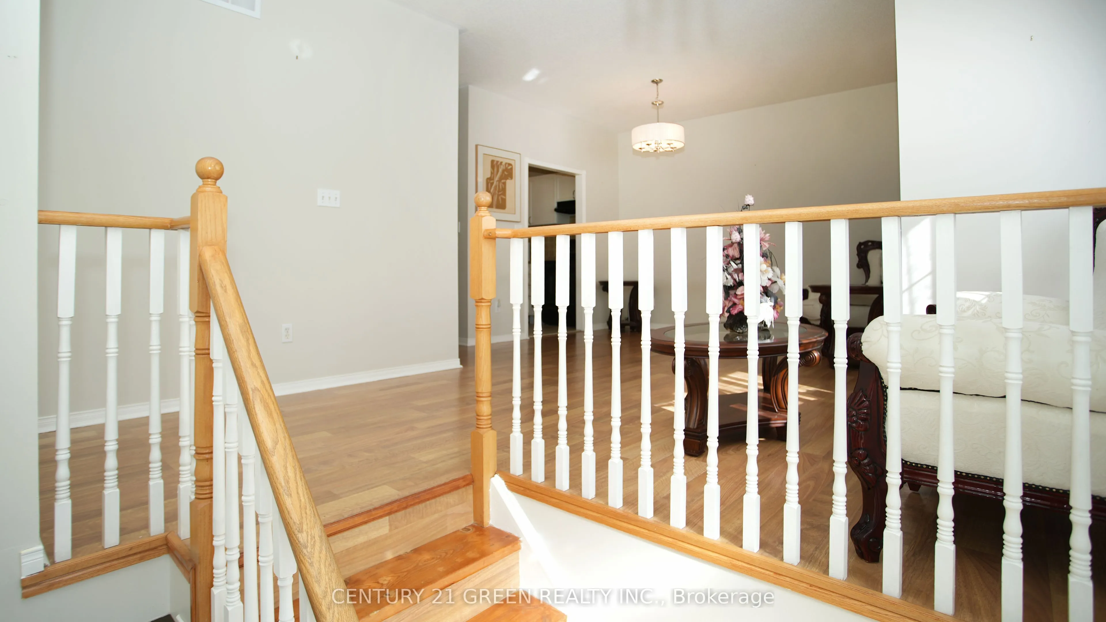 836 Avocado Crescent