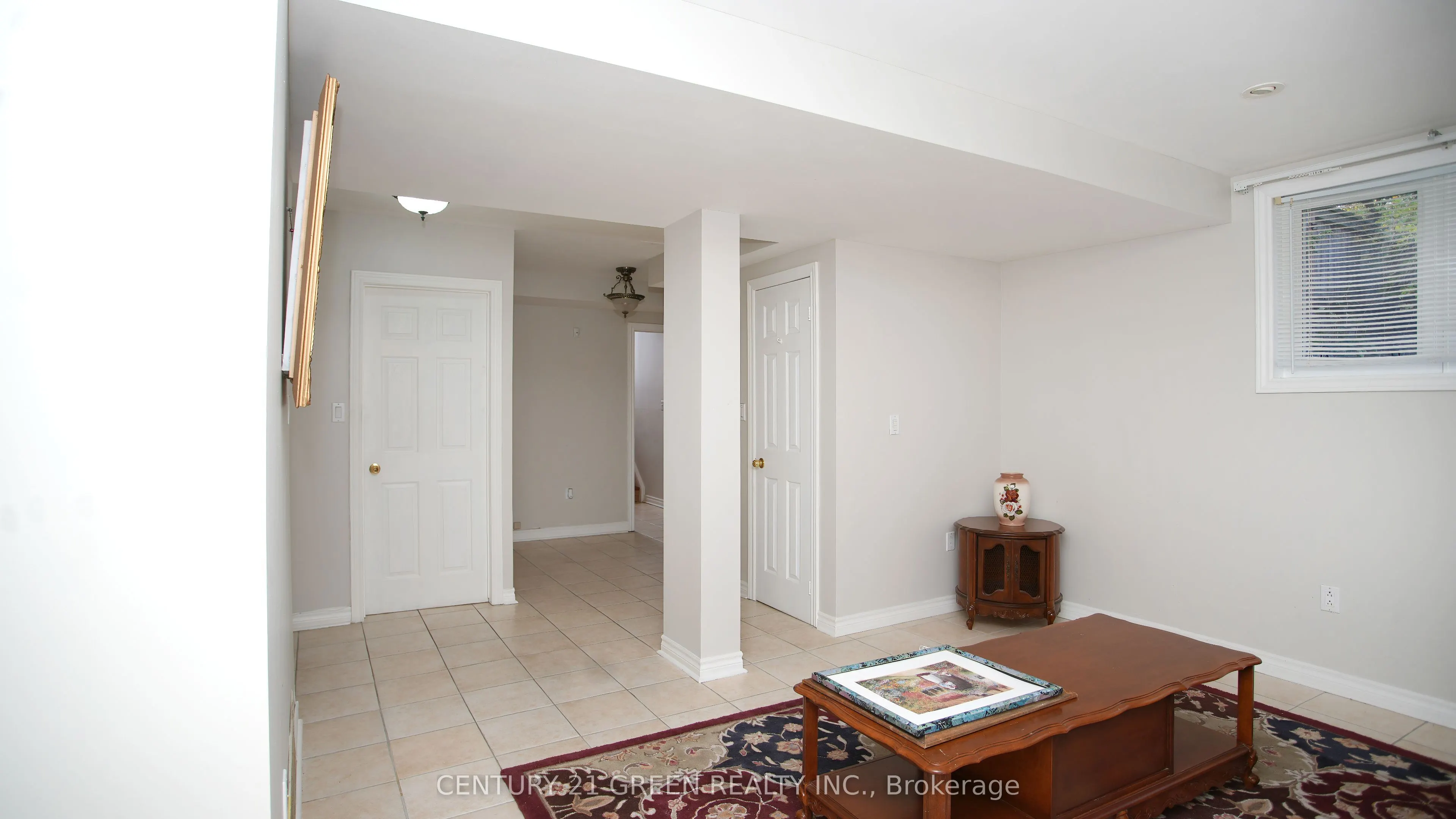 836 Avocado Crescent