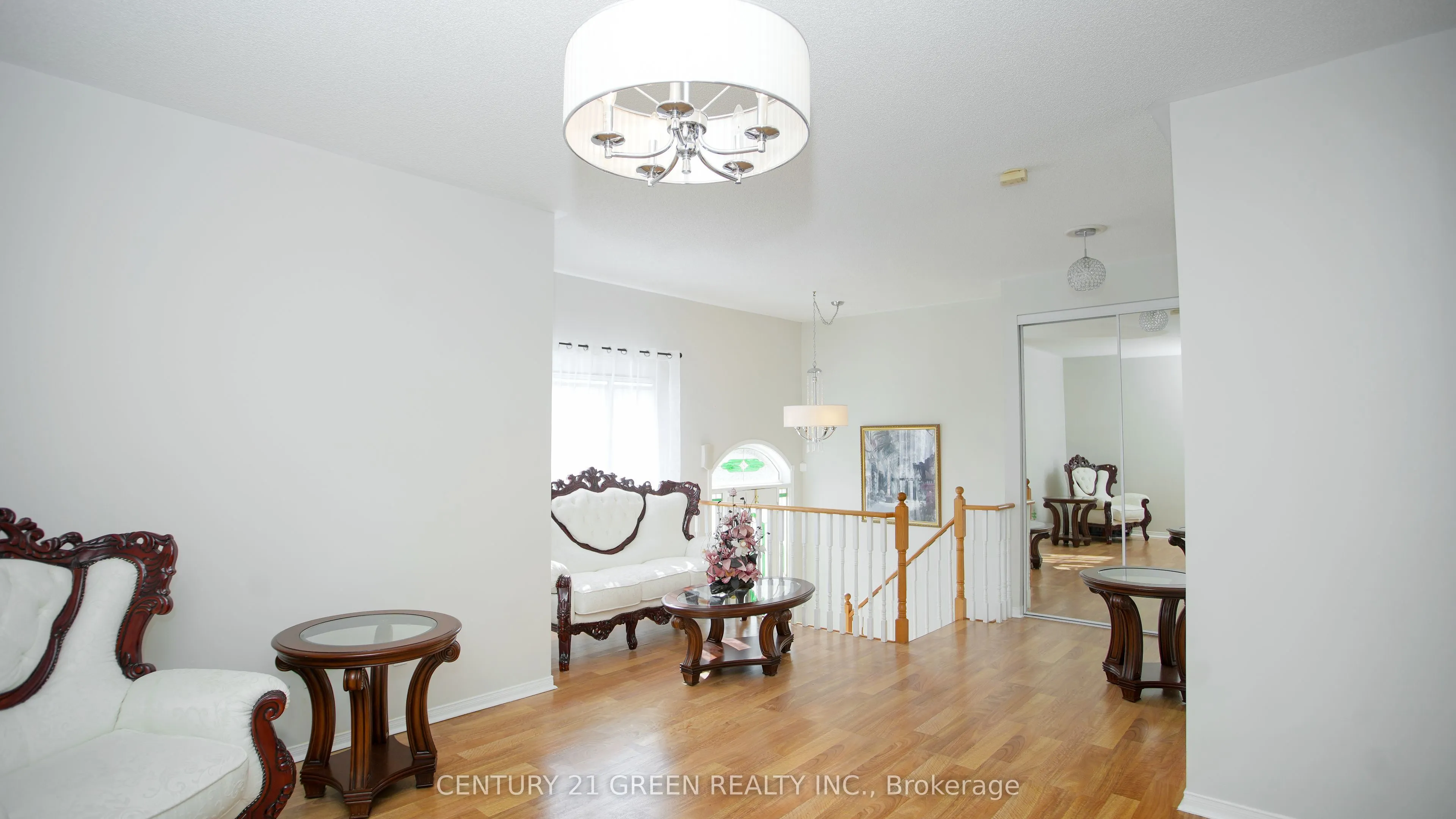 836 Avocado Crescent