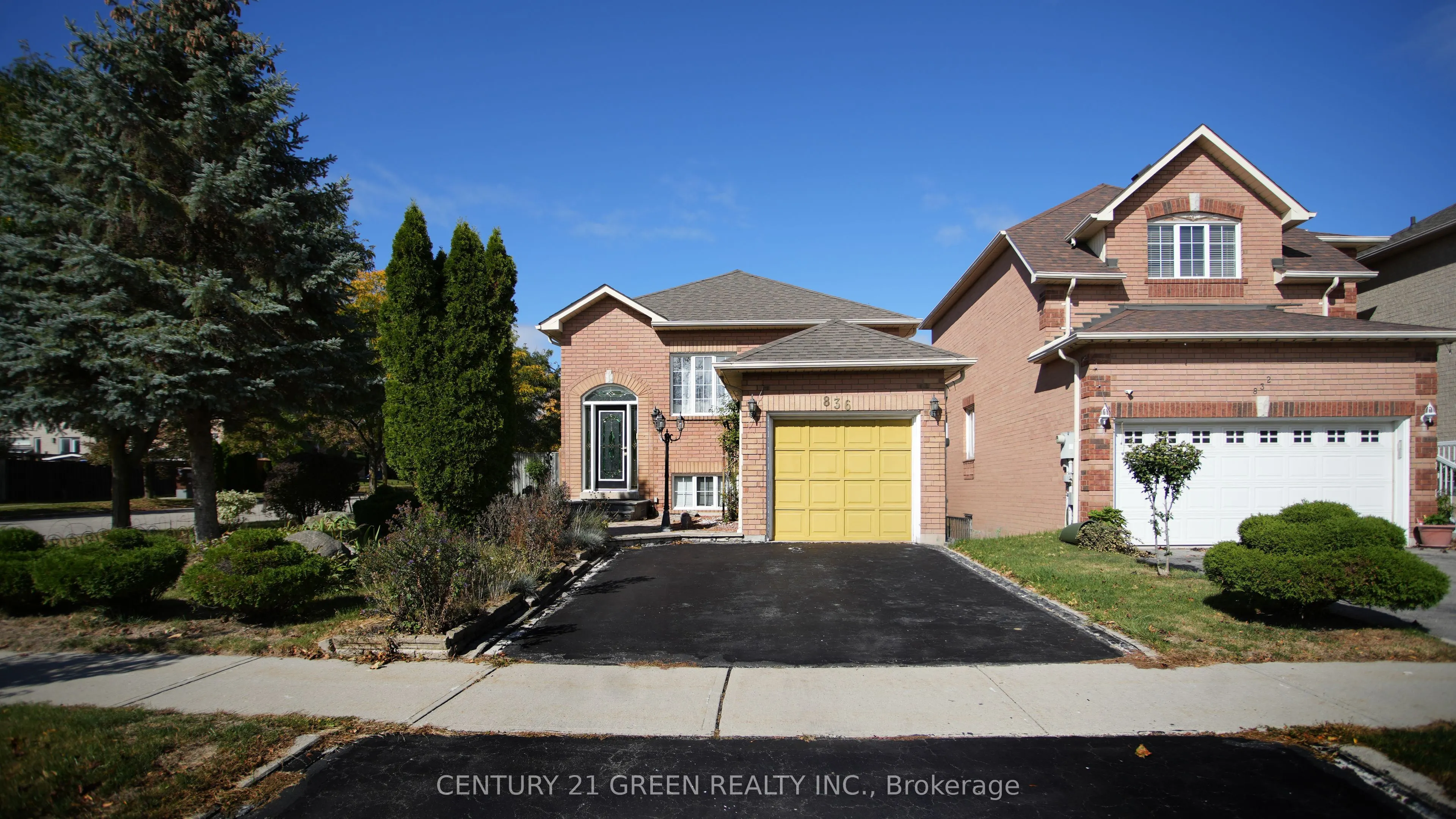 836 Avocado Crescent
