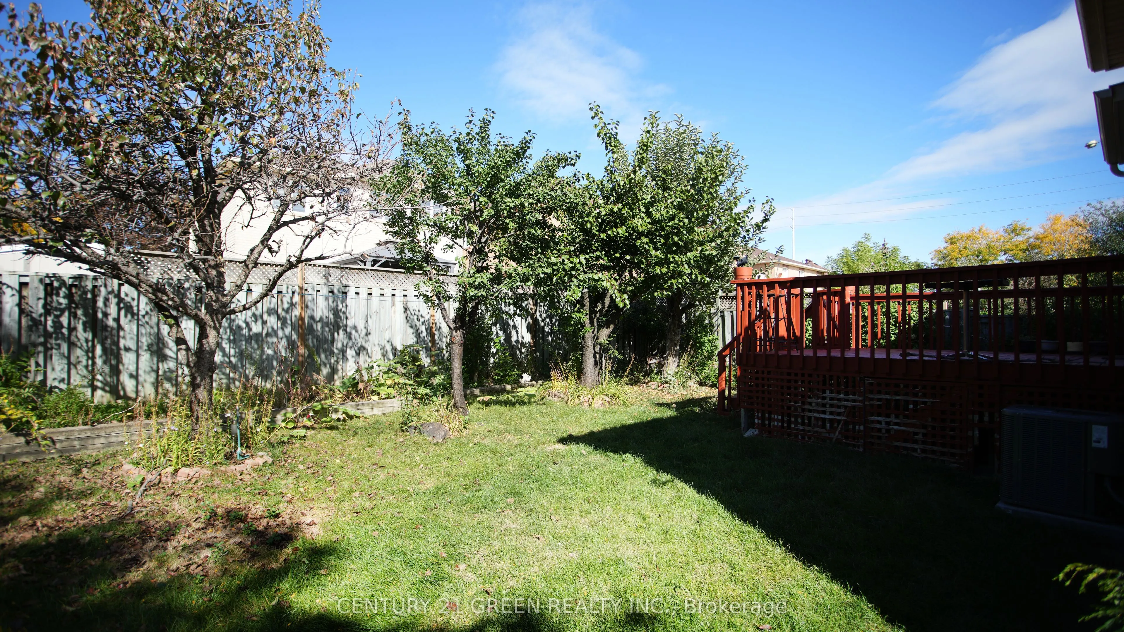 836 Avocado Crescent