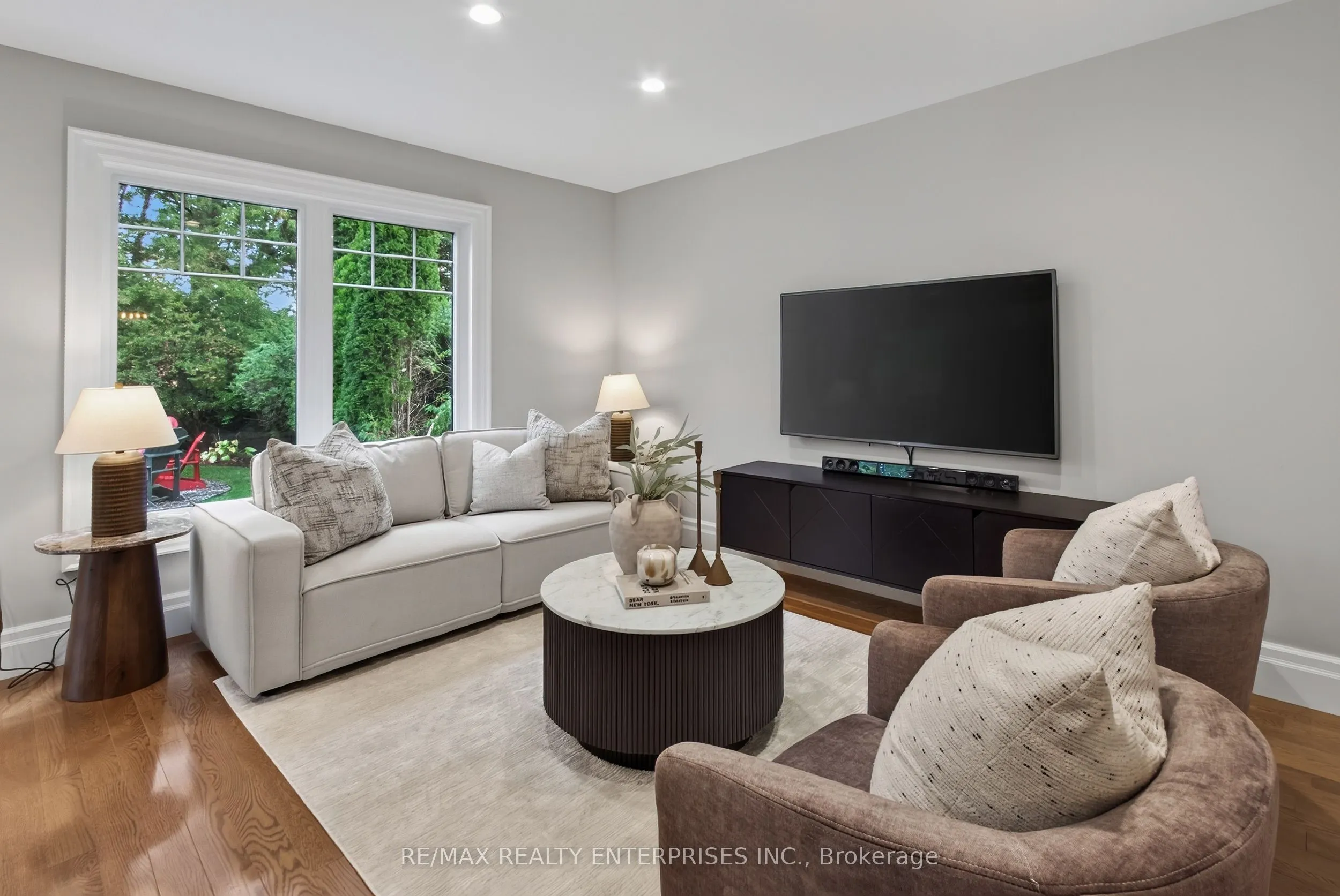 3523 Kingbird Court