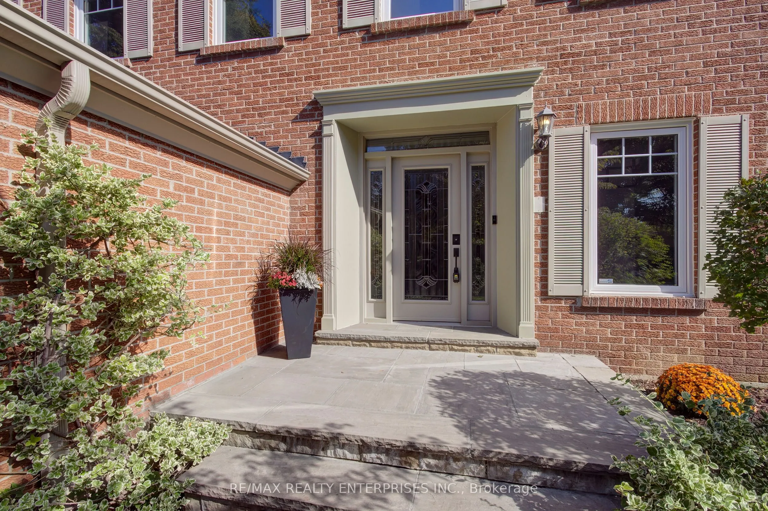 3523 Kingbird Court