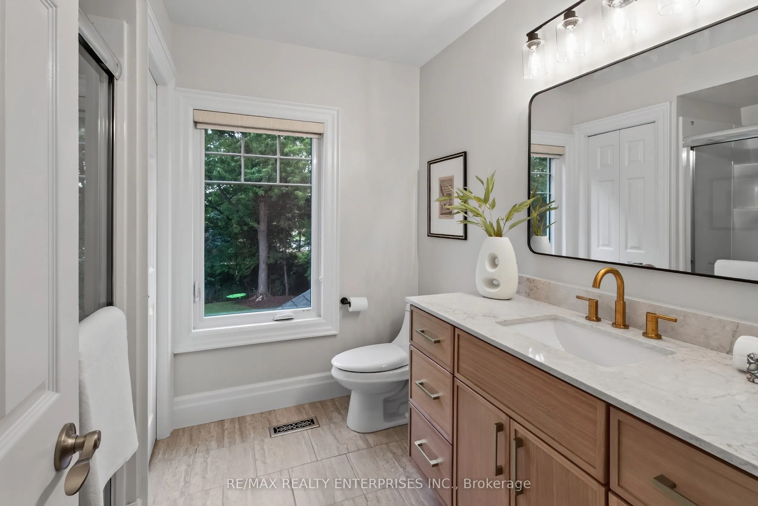 3523 Kingbird Court