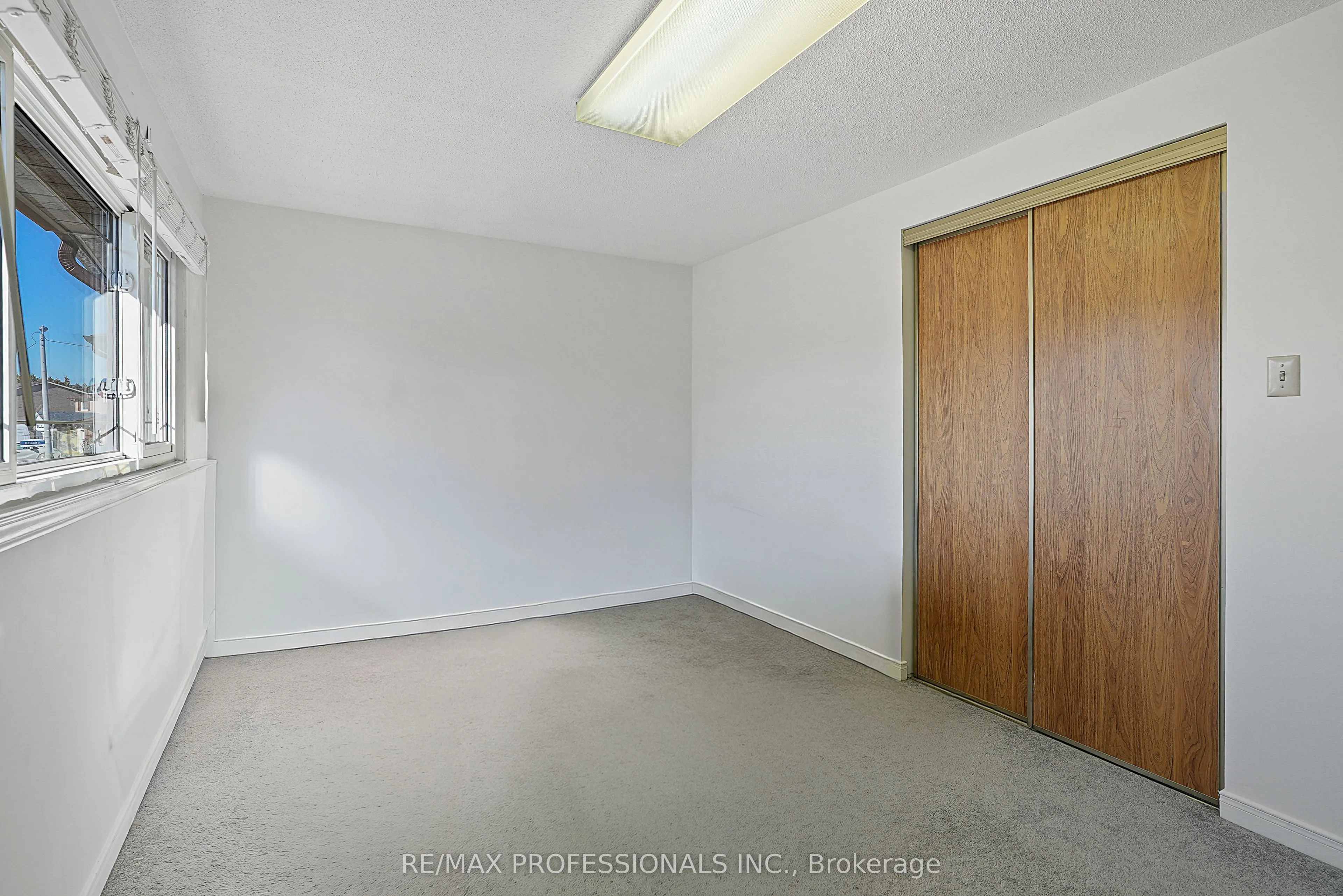 43 Franca Crescent