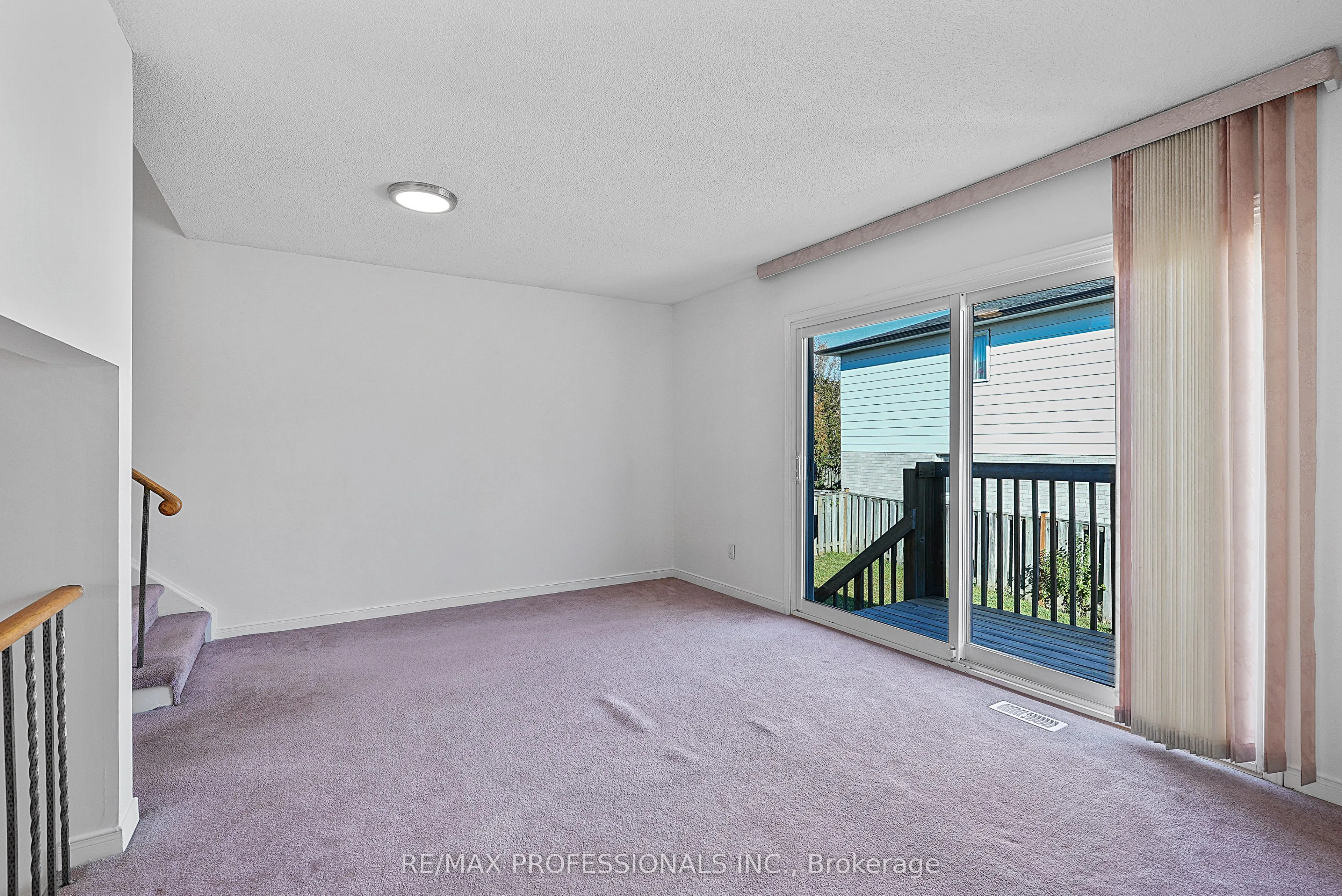 43 Franca Crescent