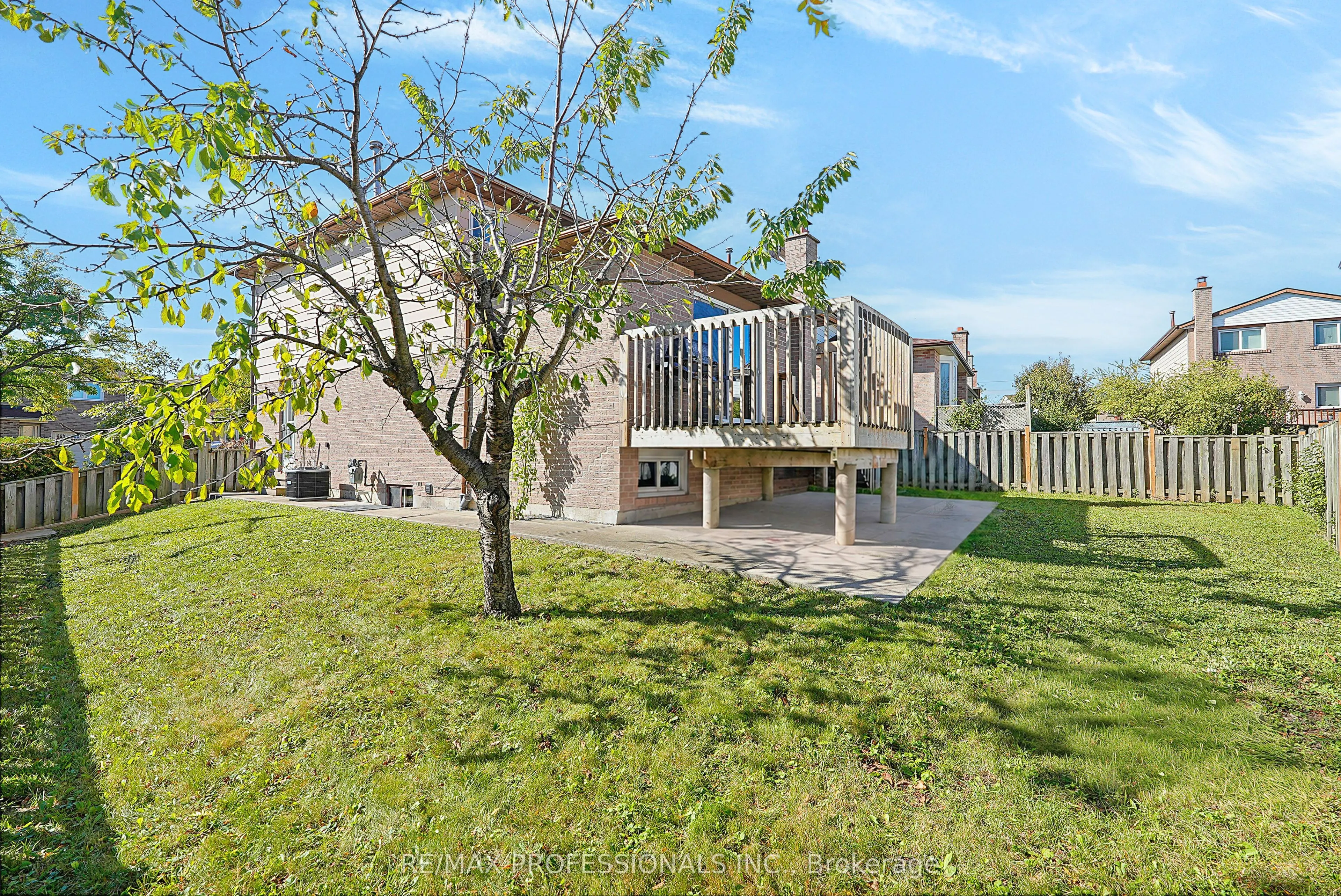 43 Franca Crescent