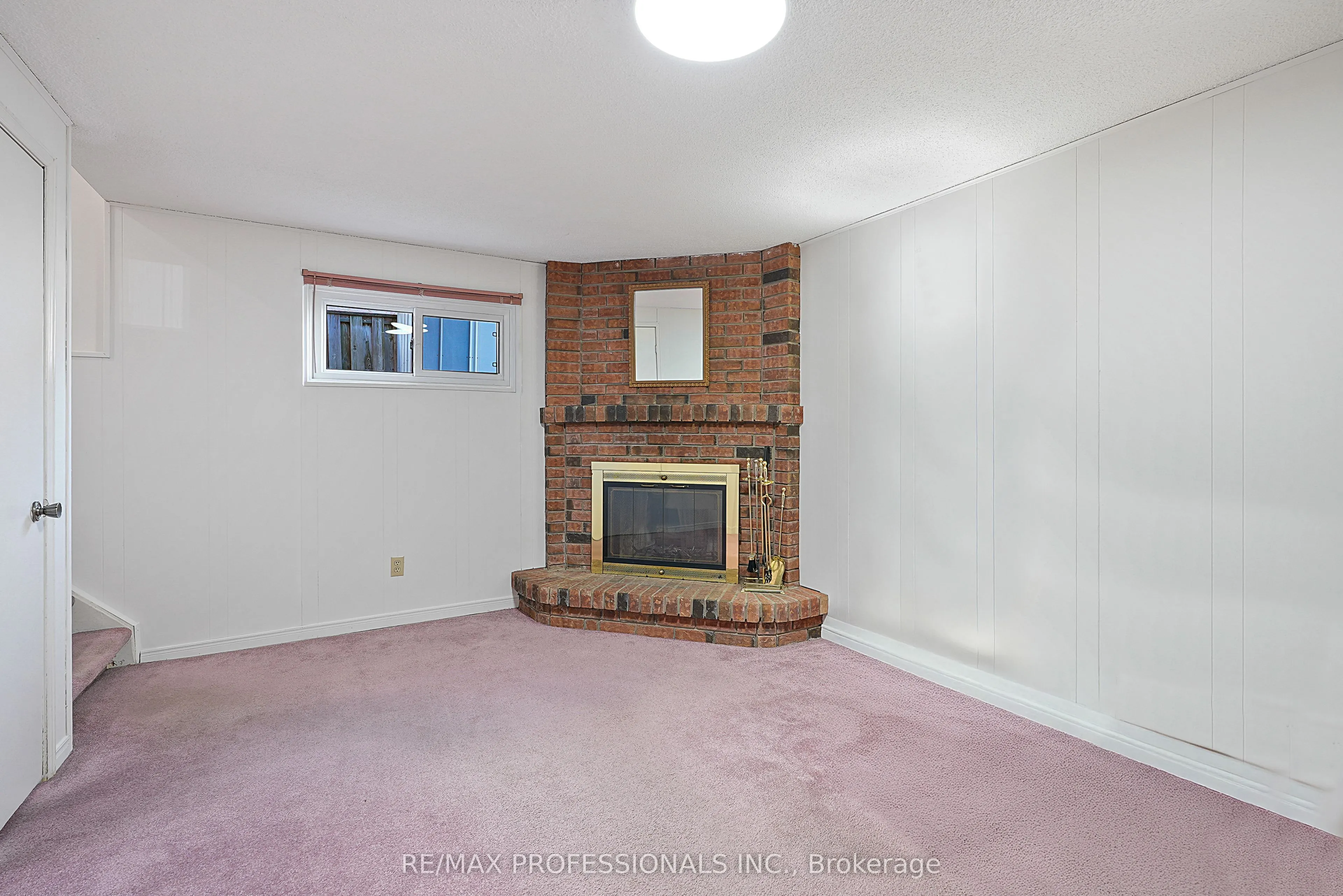 43 Franca Crescent
