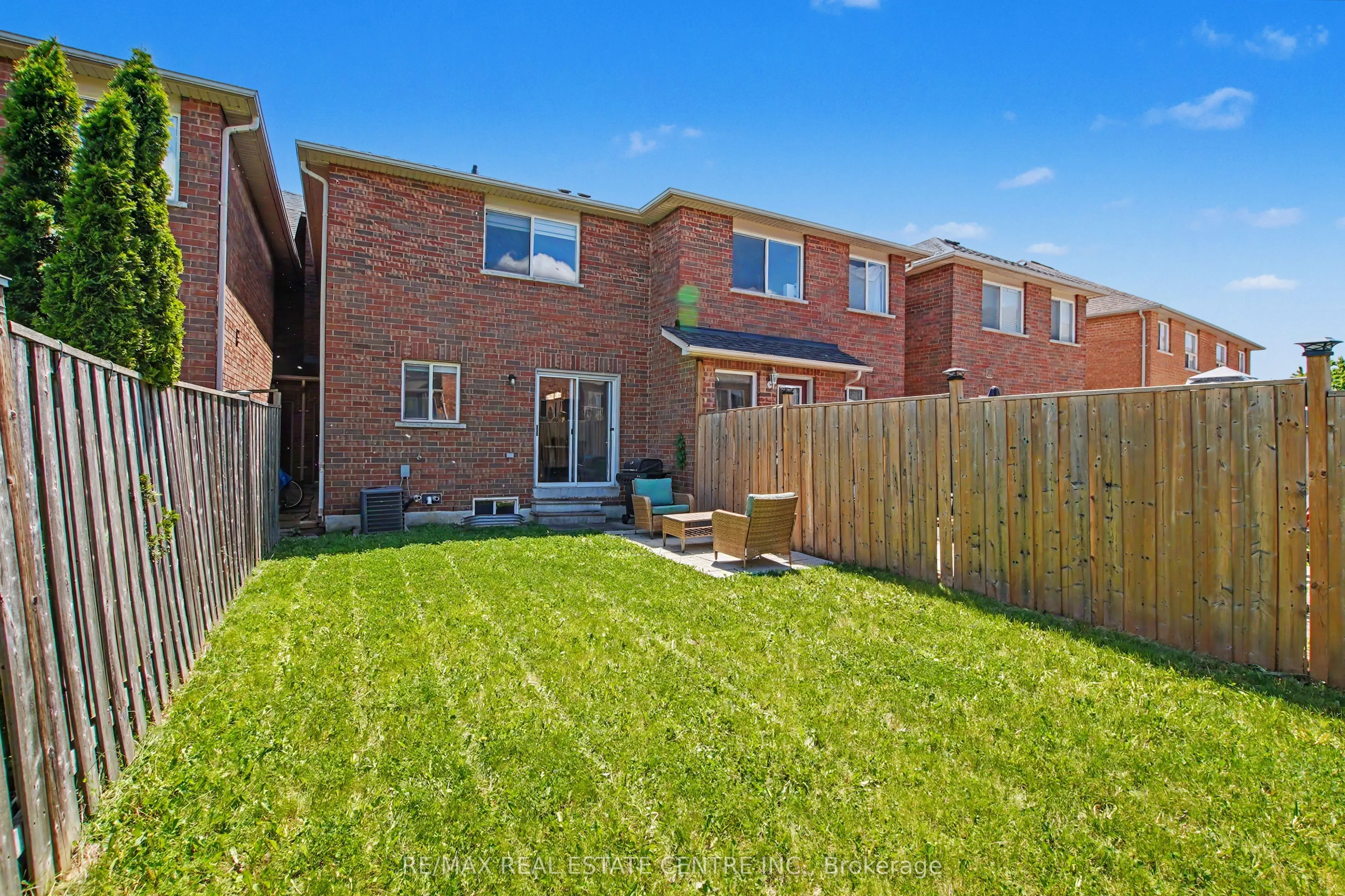 94 Timbertop Crescent