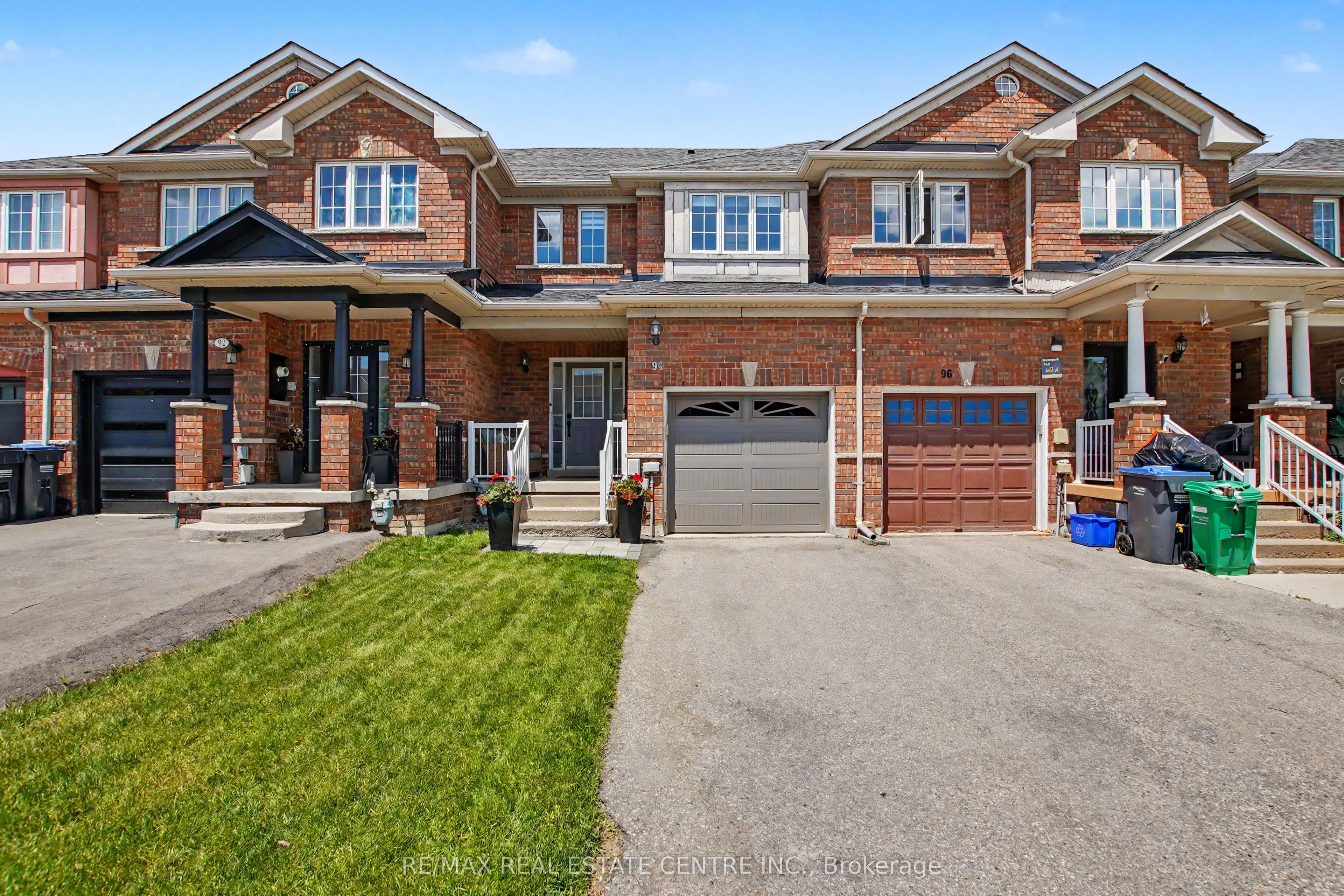94 Timbertop Crescent
