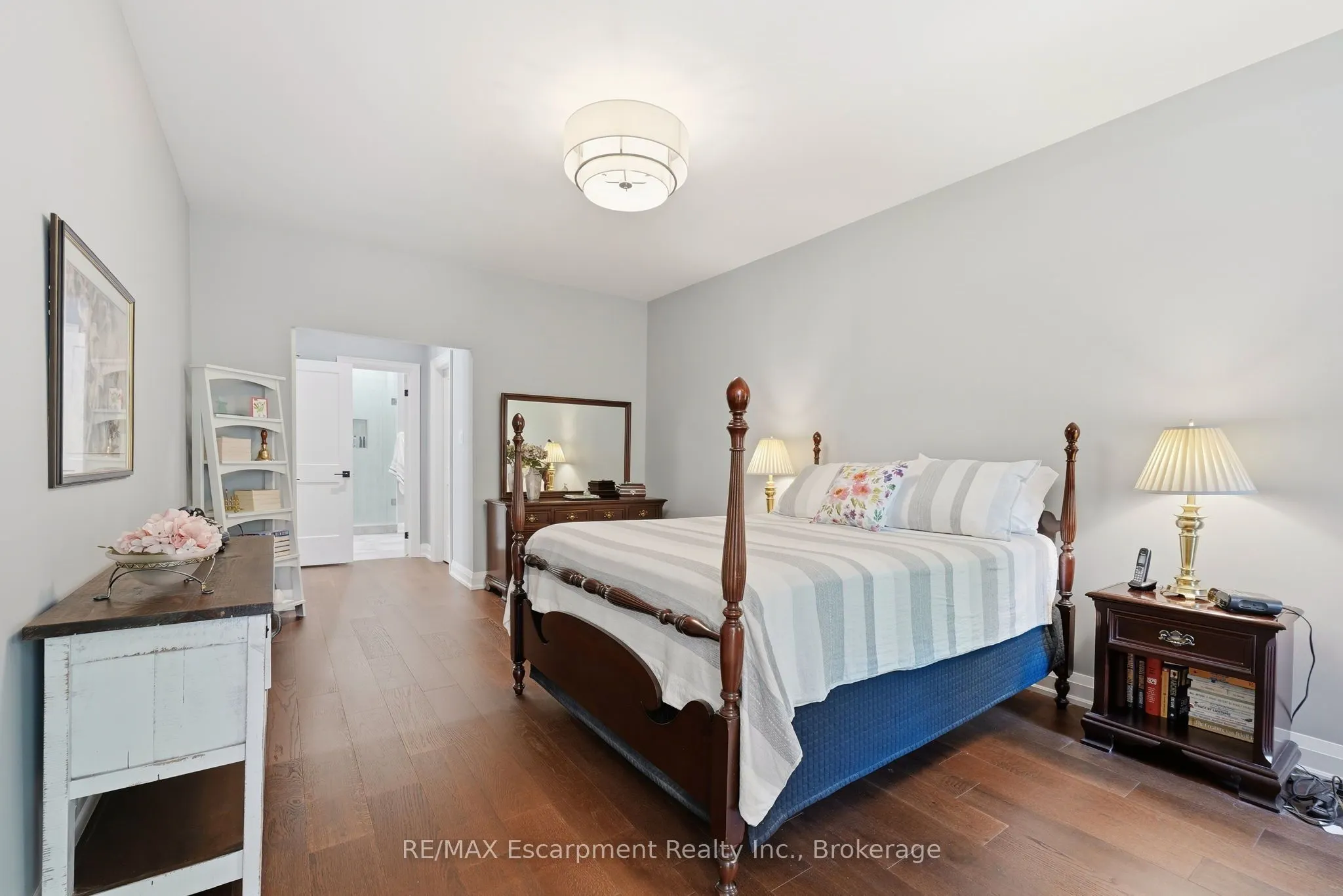4155 STONEBRIDGE Crescent #8