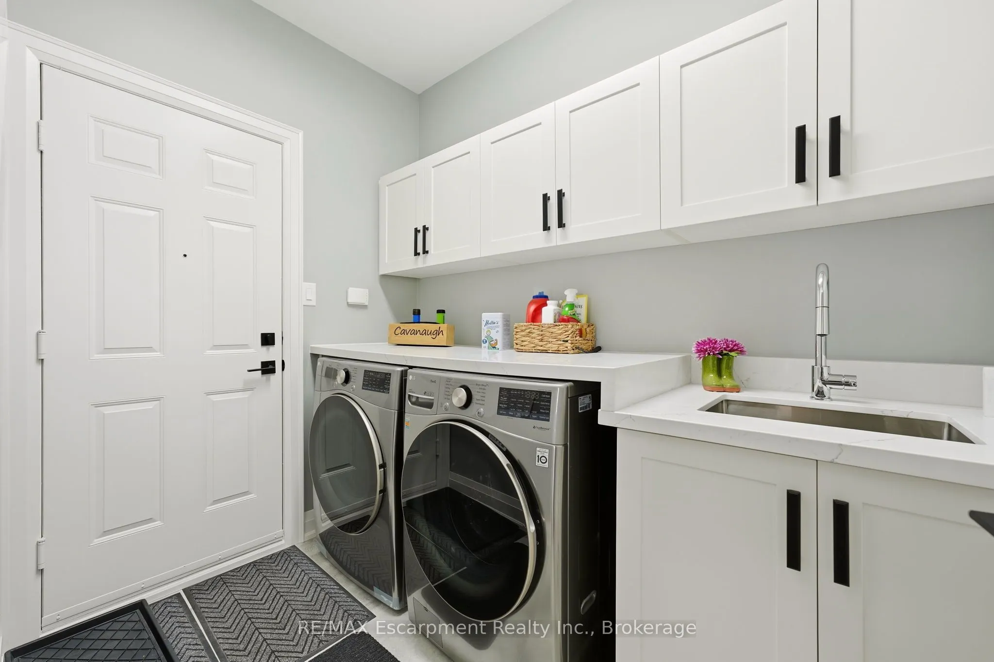 4155 STONEBRIDGE Crescent #8