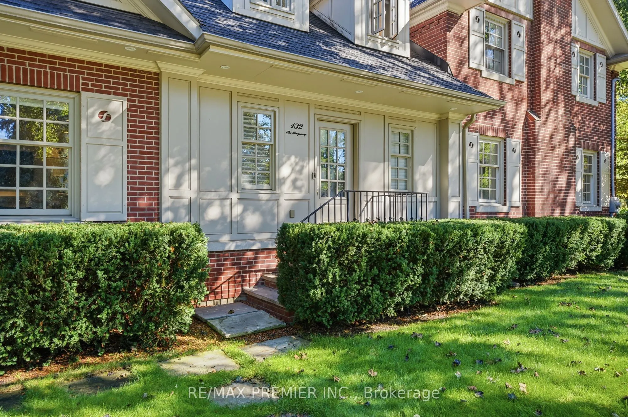 132 The Kingsway