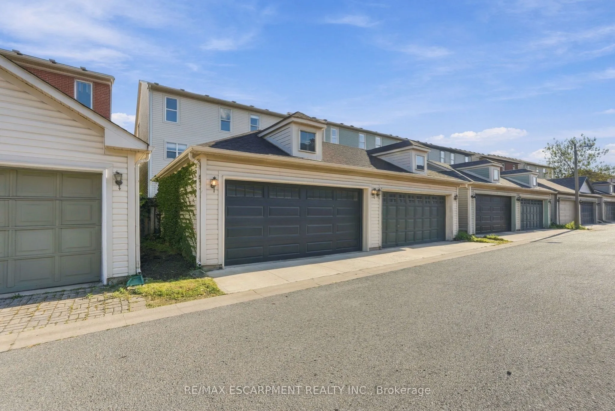219 Gatwick Drive