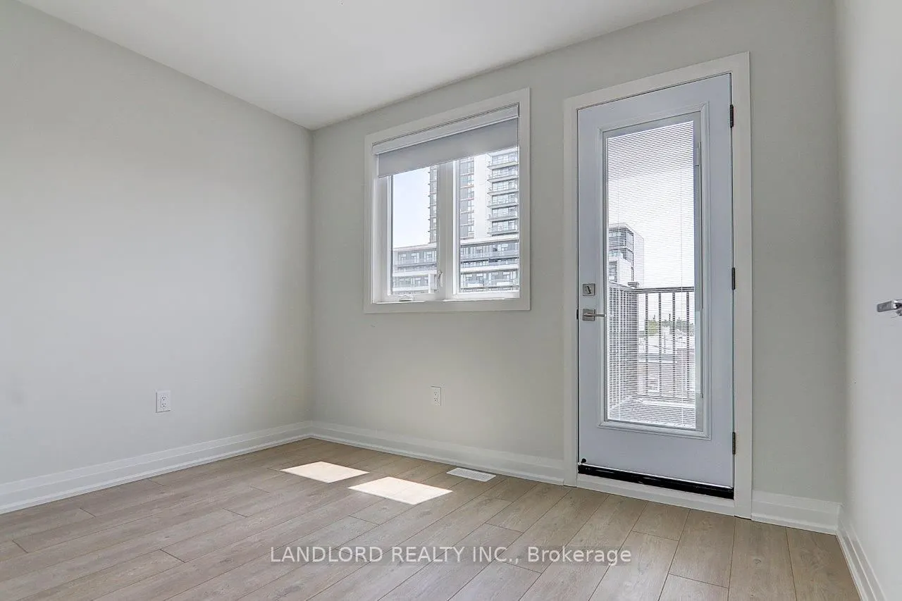 115 Livingstone Avenue #Upper