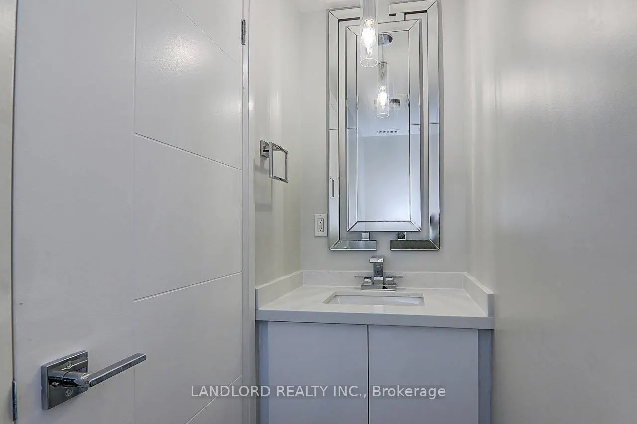 115 Livingstone Avenue #Upper