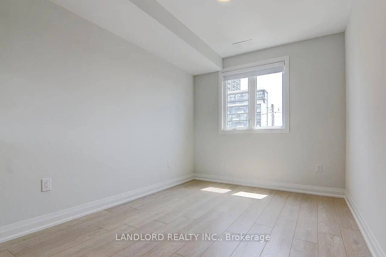 115 Livingstone Avenue #Upper