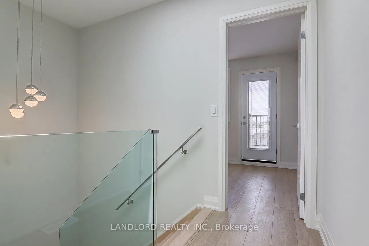 115 Livingstone Avenue #Upper