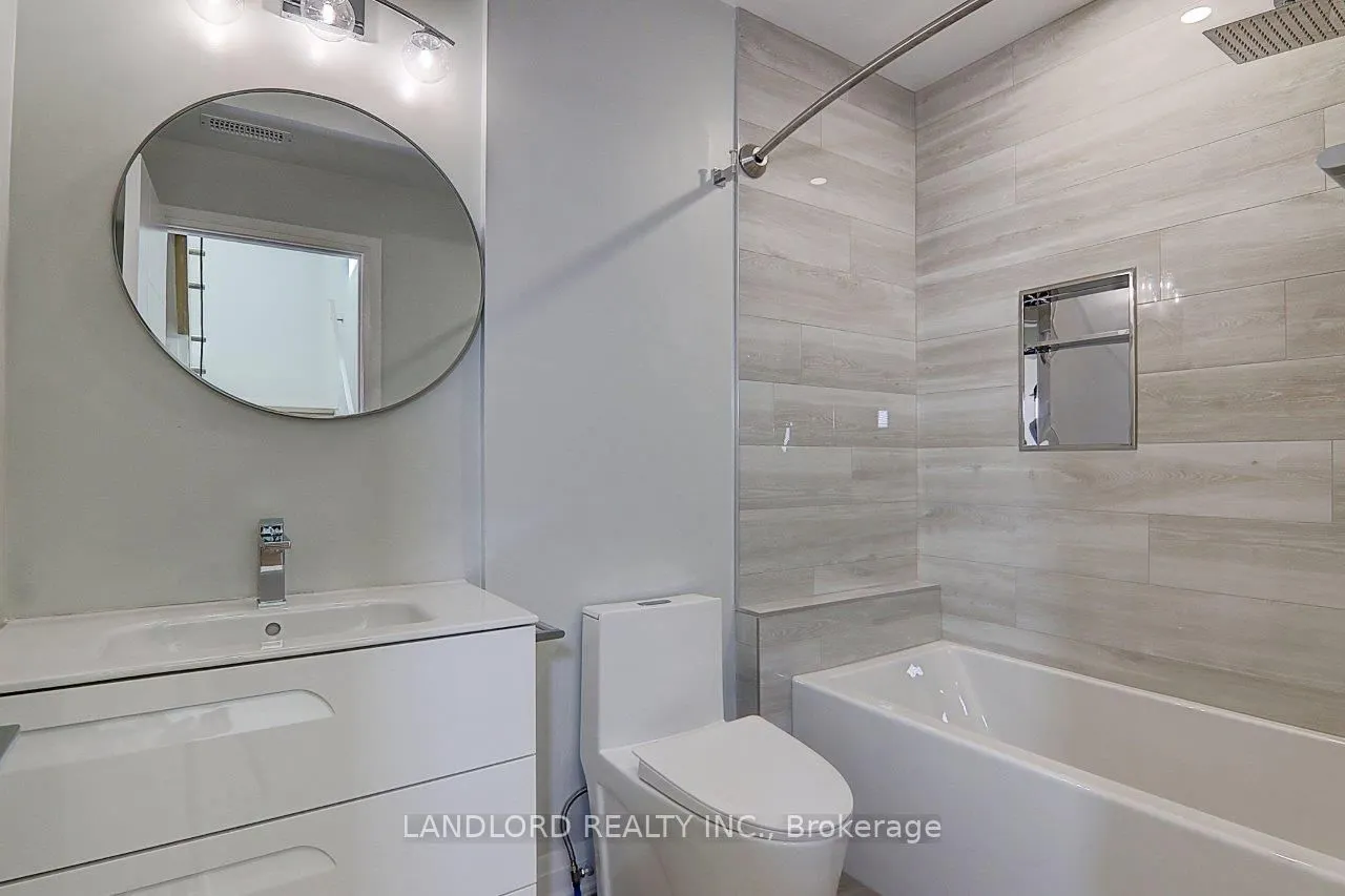 115 Livingstone Avenue #Upper