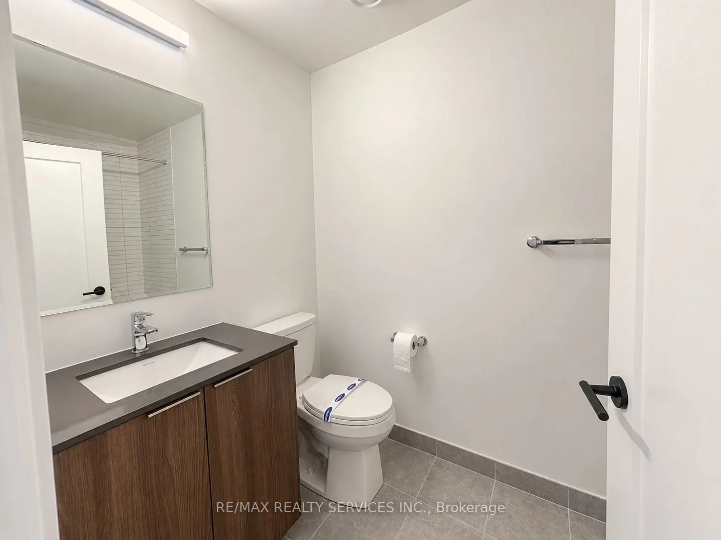 3008 William Cutmore Boulevard #615